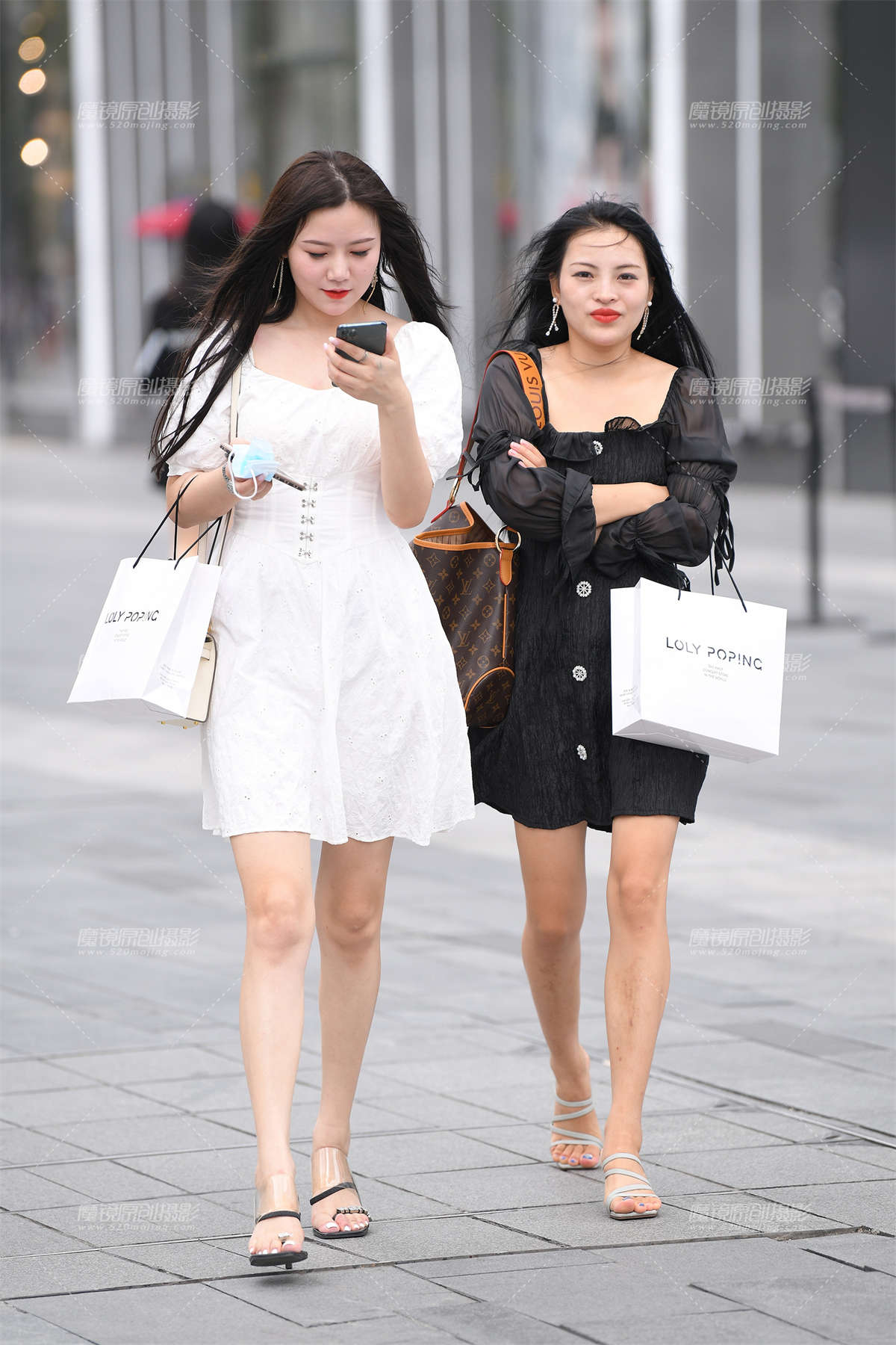 连衣裙美腿高跟~-日更街拍