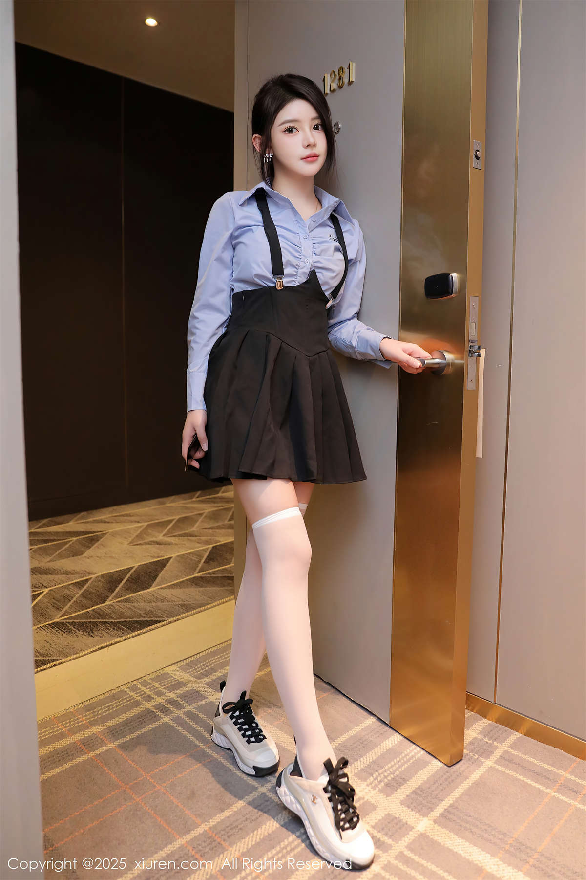 图片[2]-Xiuren秀人网 2025.01.25 NO.9819 爱酱里-日更街拍