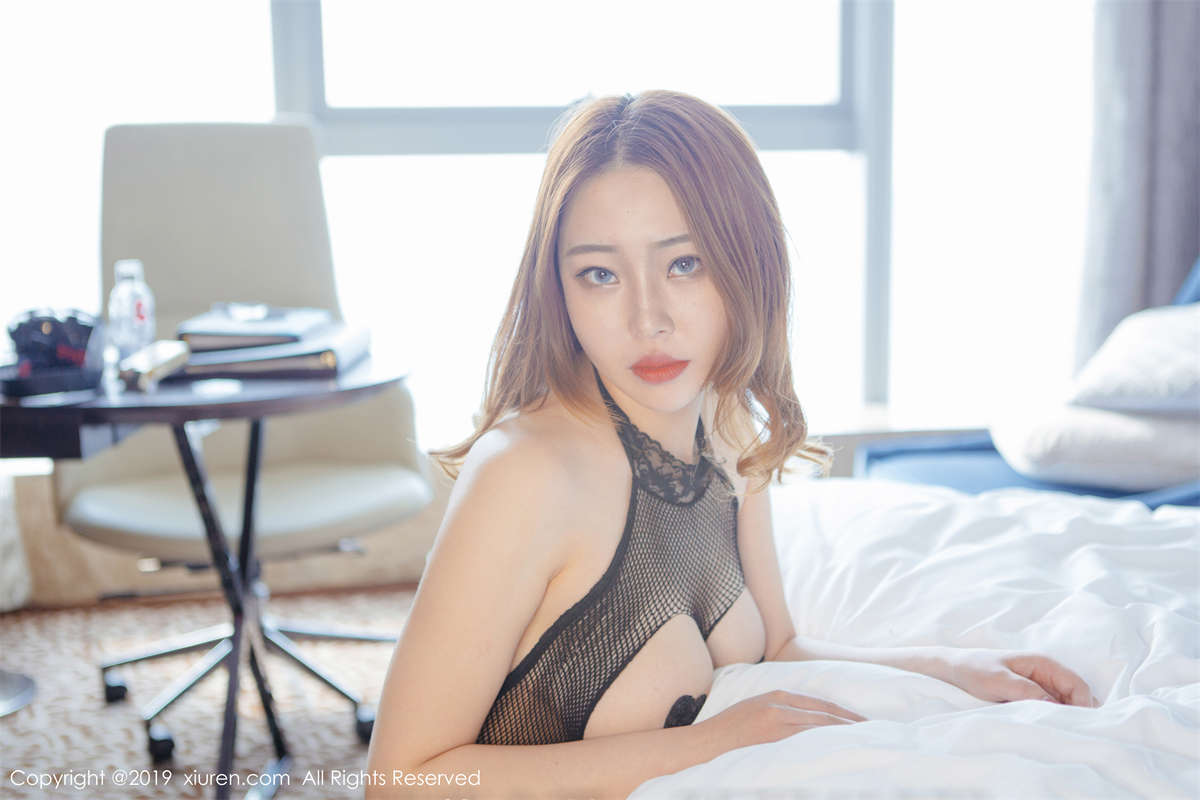 Xiuren秀人网 2019.06.03 NO.1481 瑶啊摇的瑶-日更街拍