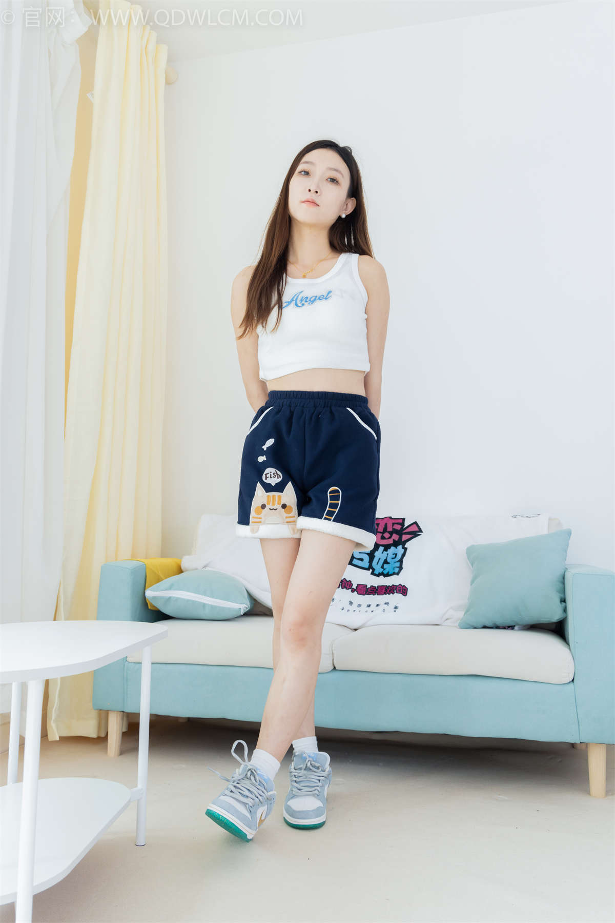 图片[2]-物恋传媒 NO.1749 芒芒-缺失的月-日更街拍