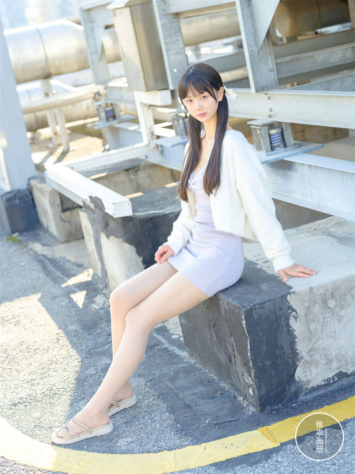 柴系小乖(稚乖画册) 夜夜 天台停车场肉丝 Lolita-日更街拍