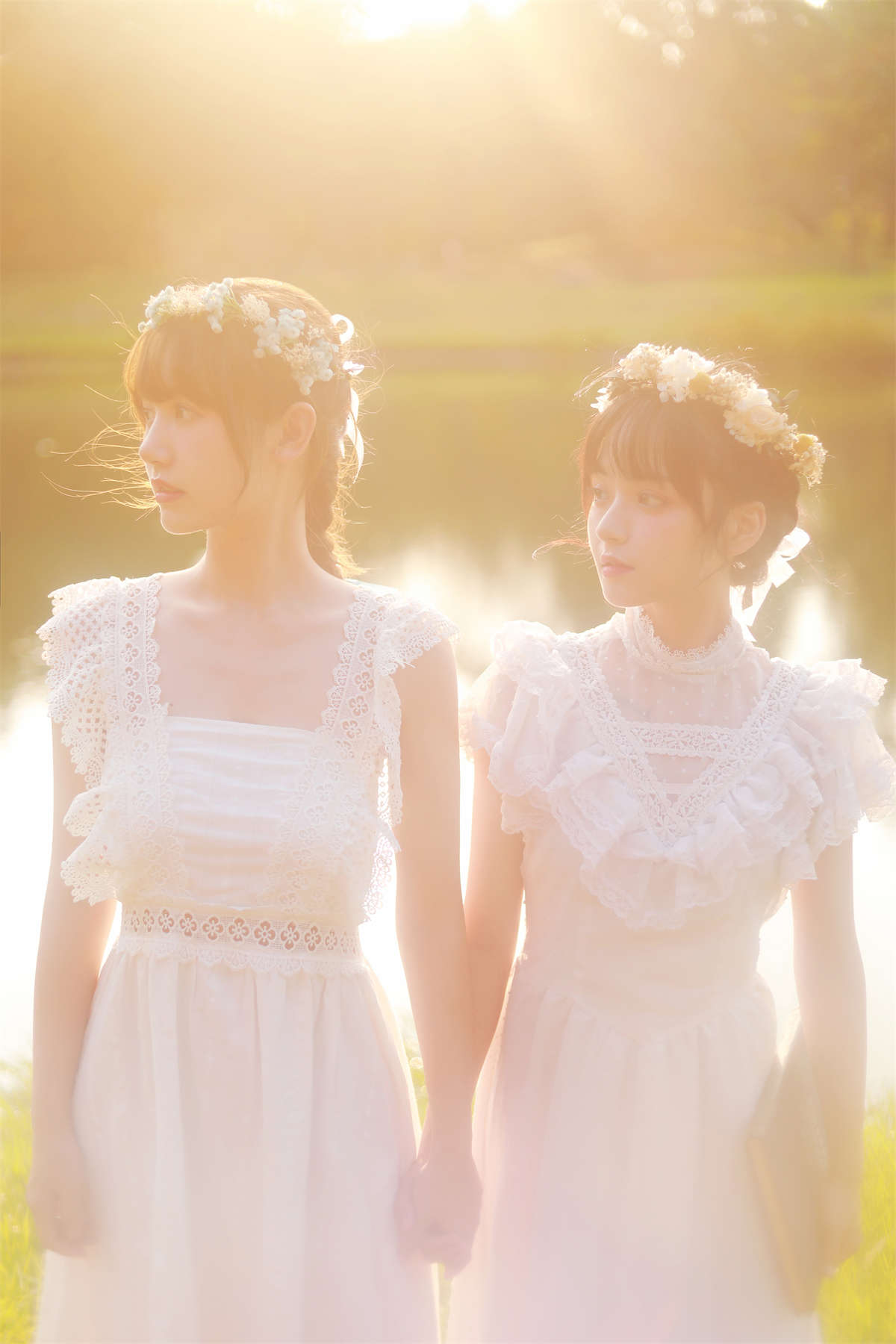 YITUYU艺图语 2022.04.12 夏日湖畔 宝珠ne-日更街拍