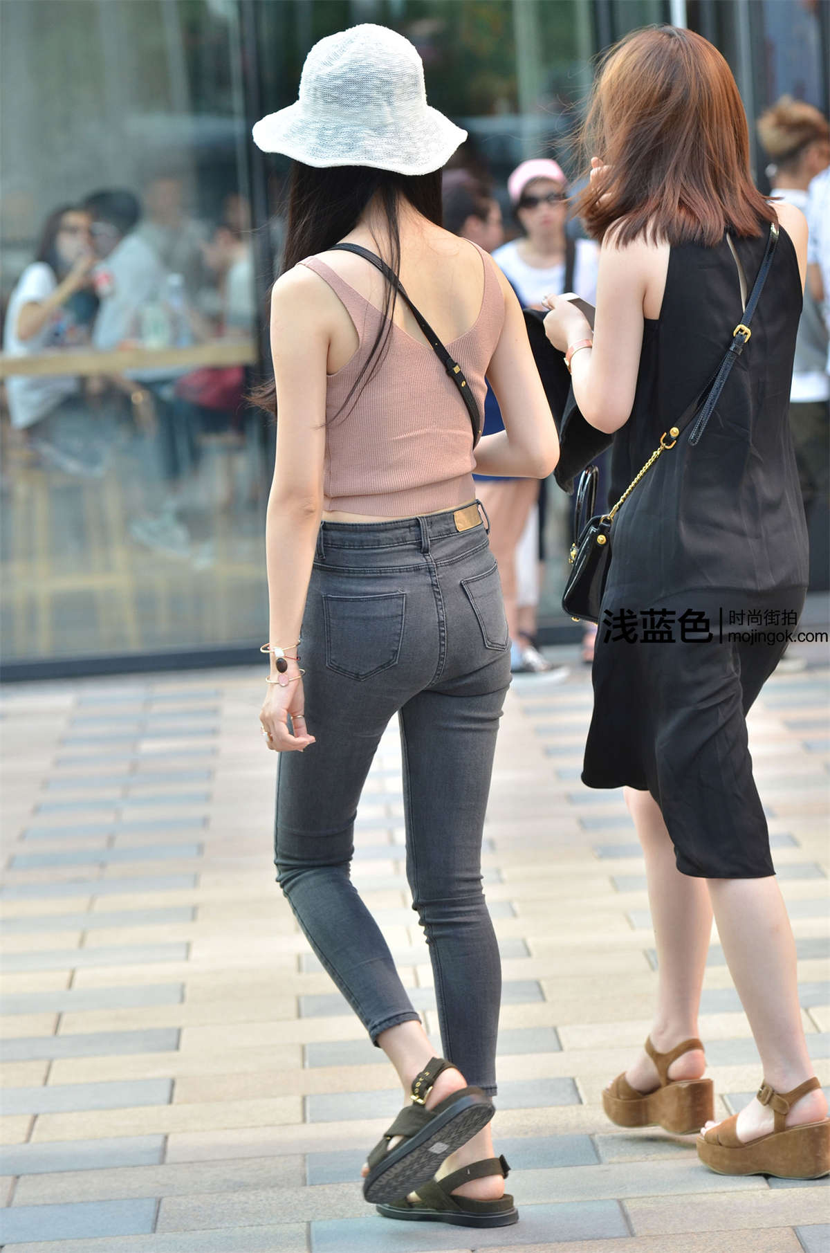 图片[2]-针织T恤 牛仔紧裤（20p）-日更街拍