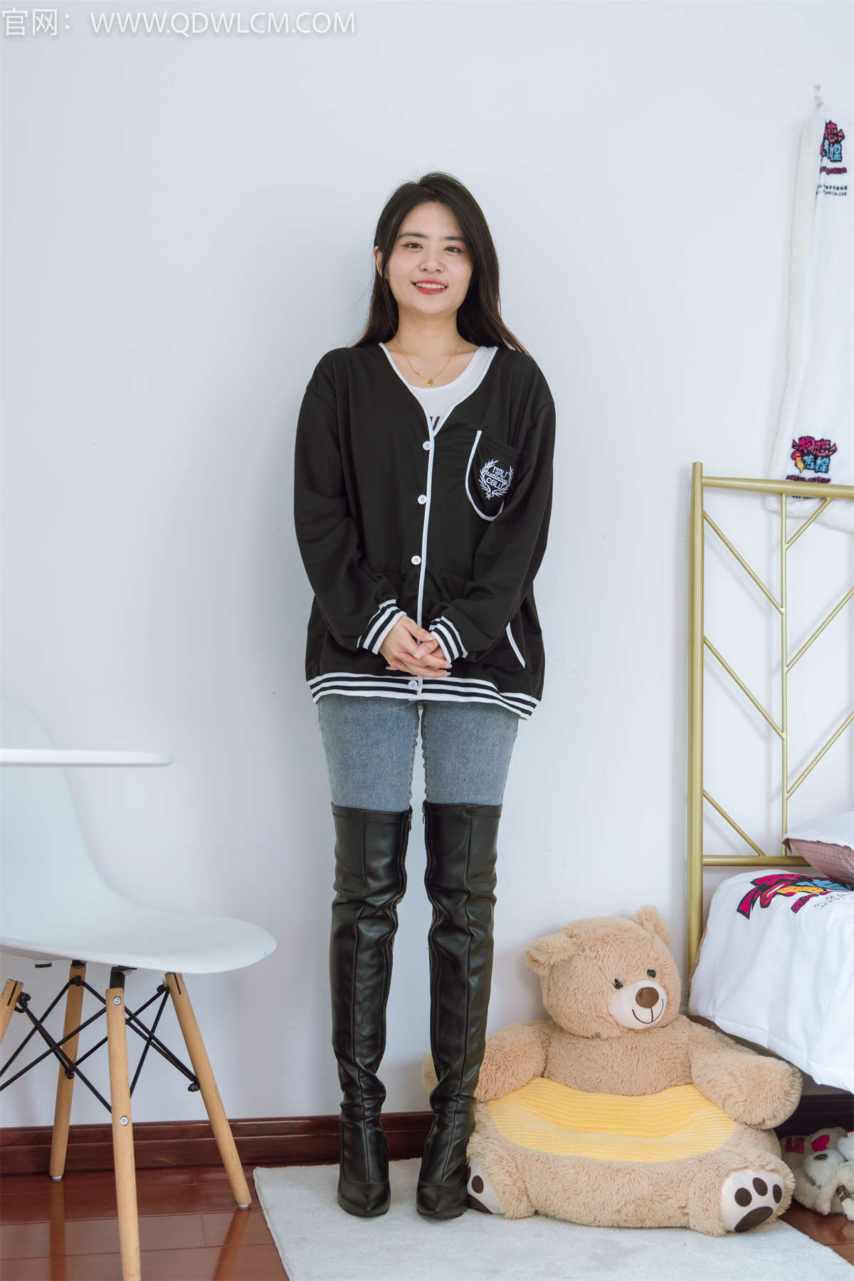 图片[2]-物恋传媒 NO.1221 然然-误入藕花深处-日更街拍