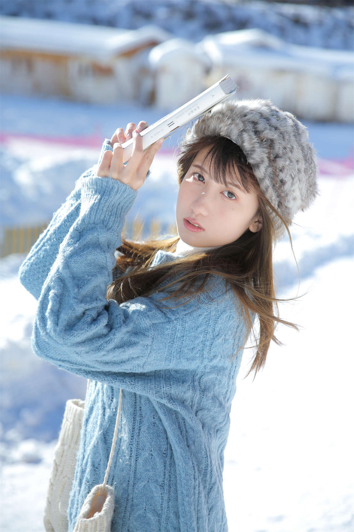 YITUYU艺图语 2024.02.21 雪地里的初恋蓝 lovelatte11插图1