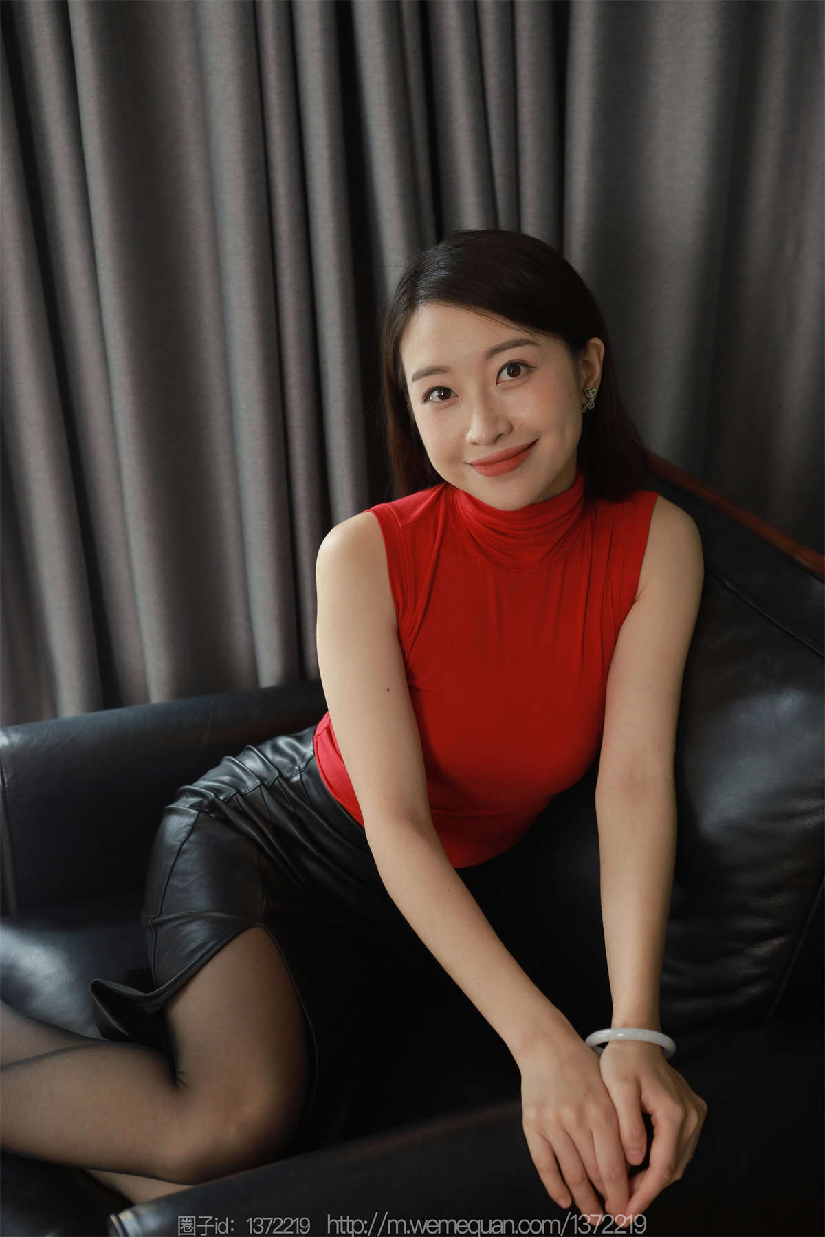 IESS异思趣向 2023.05.23 丝享家1459：小婕 暗里红-日更街拍