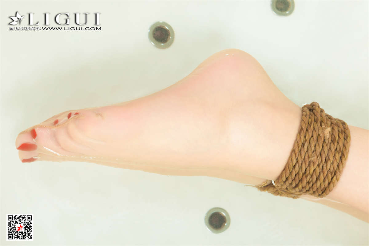 Ligui丽柜 2021.07.16 紧缚香浴 妖妖-日更街拍