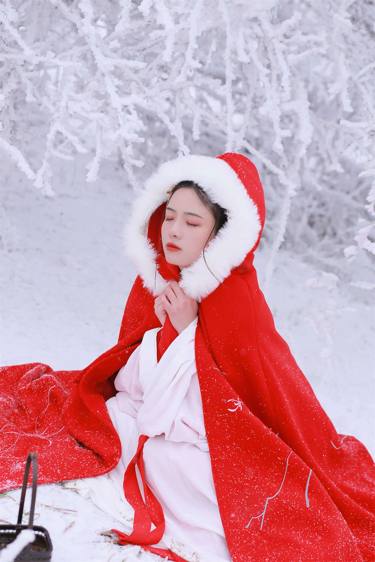 YITUYU艺图语 2021.12.25 大雪 沂越-日更街拍