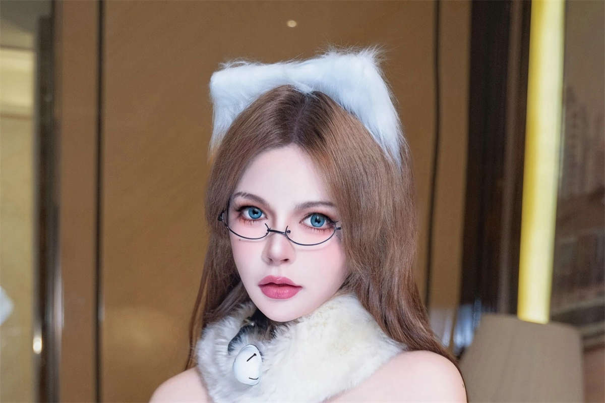 图片[2]-Xiuren秀人网 2024.02.21 No.8121 伊丽莎有点白-日更街拍