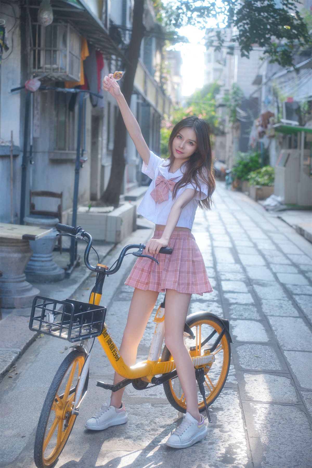 YITUYU艺图语 2023.12.22 老街与少女 Gaia-日更街拍