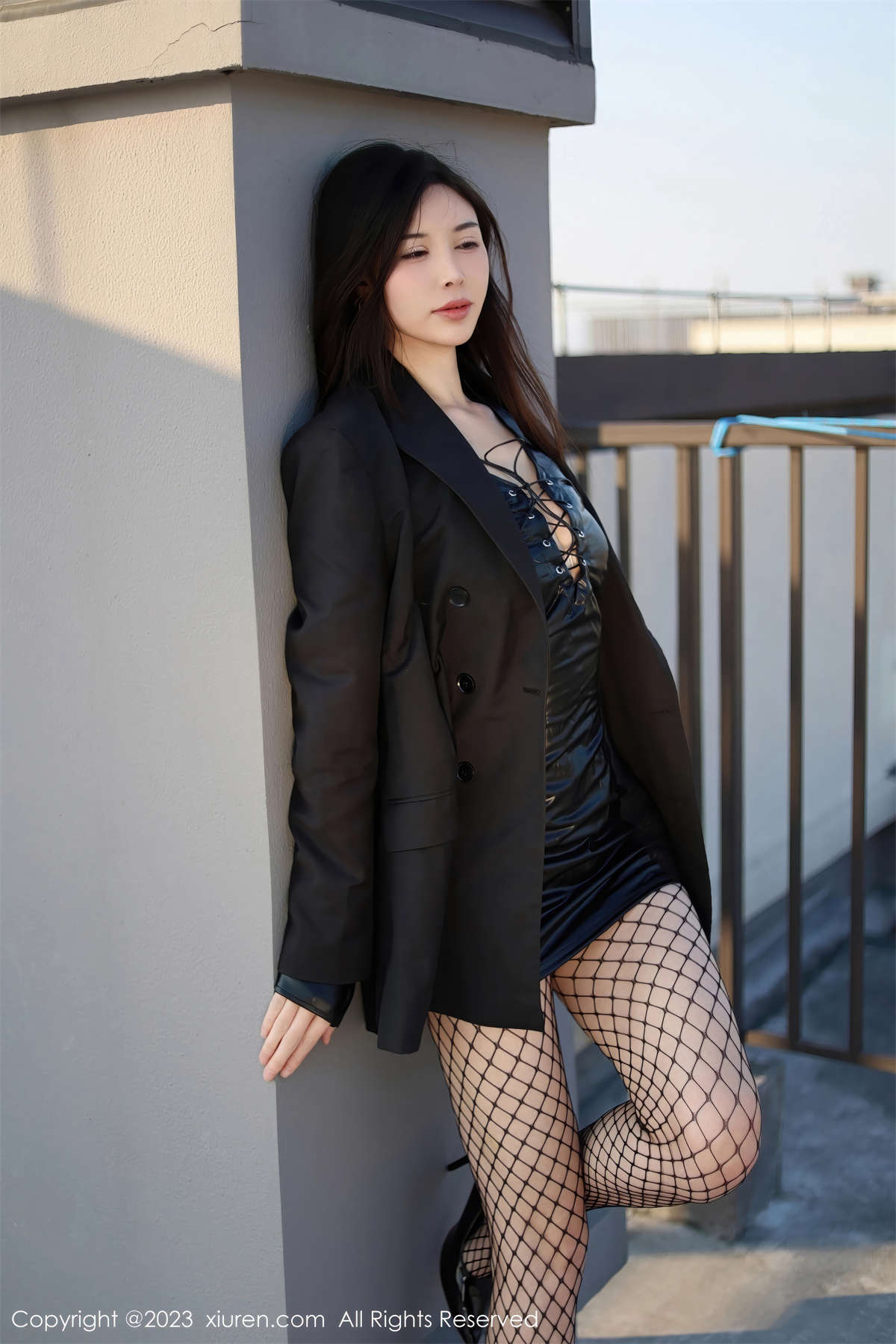 图片[2]-Xiuren秀人网 2023.12.07 No.7772 曼柔-日更街拍