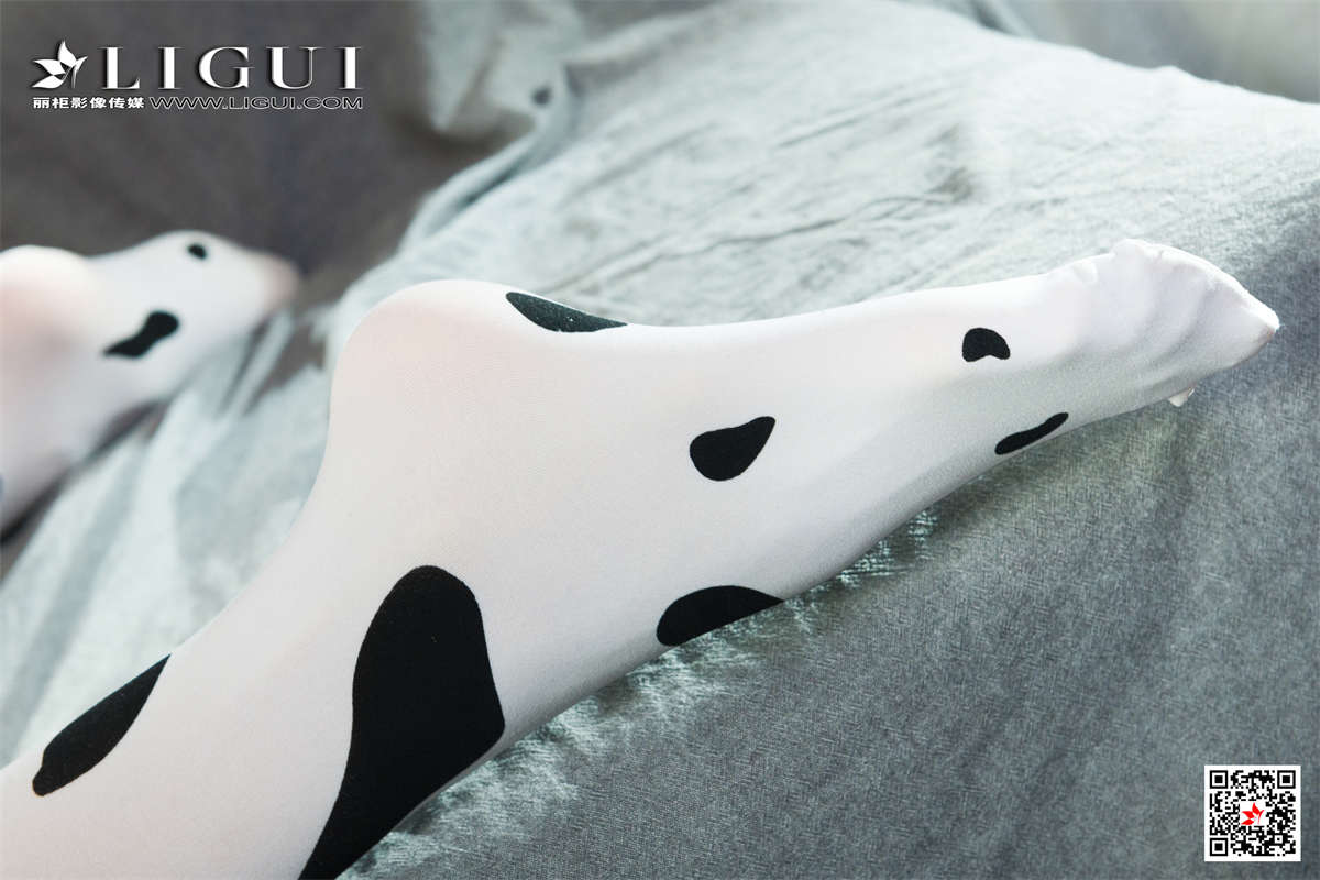 Ligui丽柜 2021.07.21 莲脂奶娃 凉儿-日更街拍