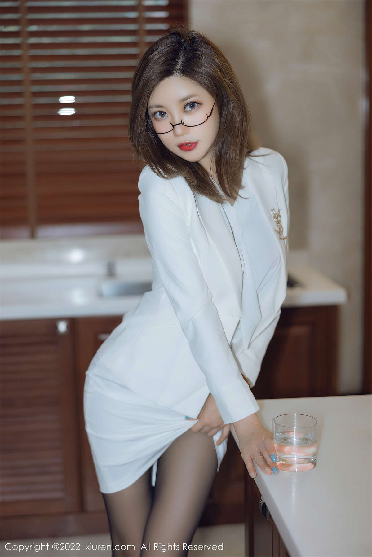 Xiuren秀人网 2022.01.30 NO.4544 绮里嘉ula-日更街拍