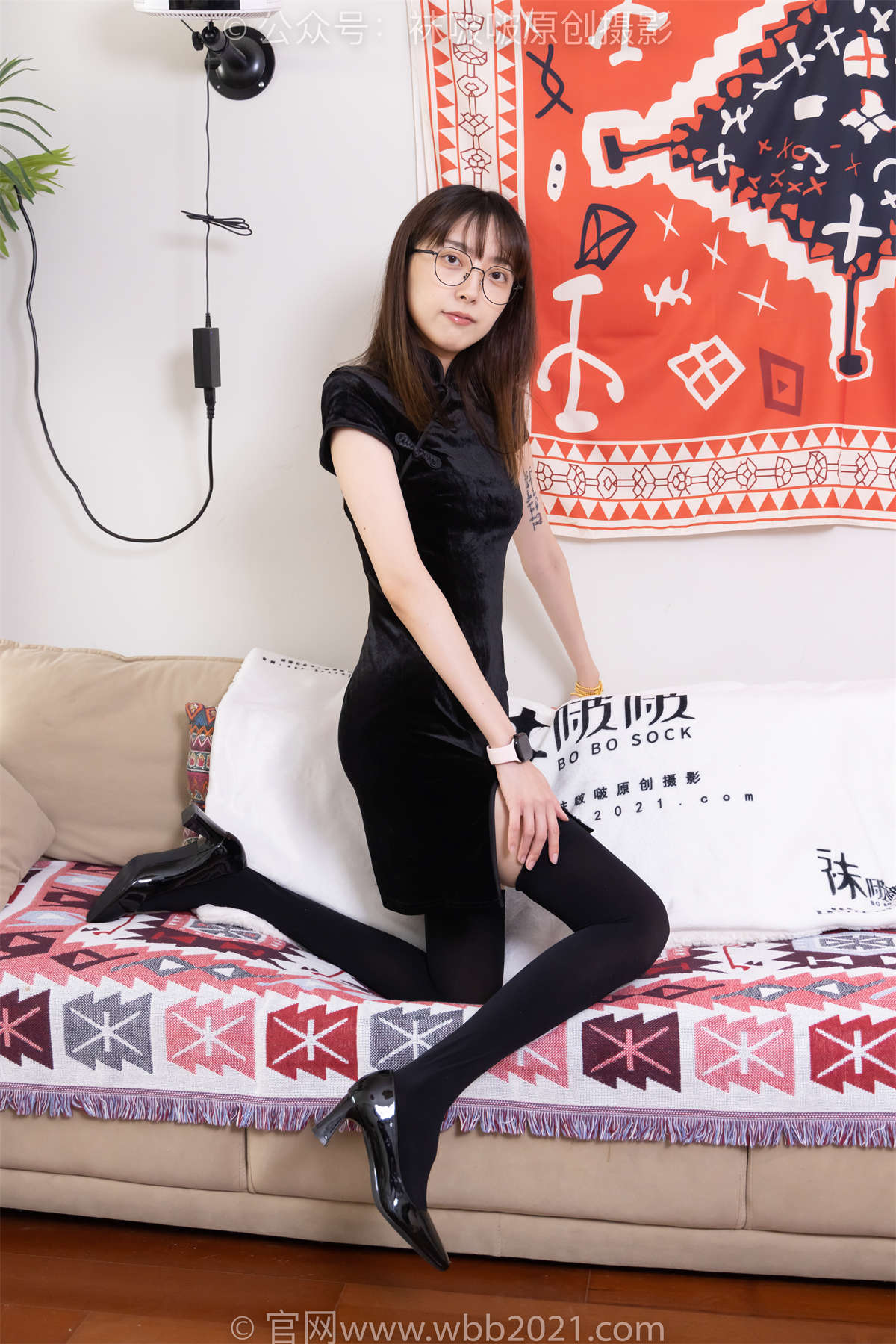 袜啵啵 No.482 稚予-高跟鞋、厚黑丝大腿袜、肉丝（脚尖微加固款）、旗袍 花絮版-日更街拍