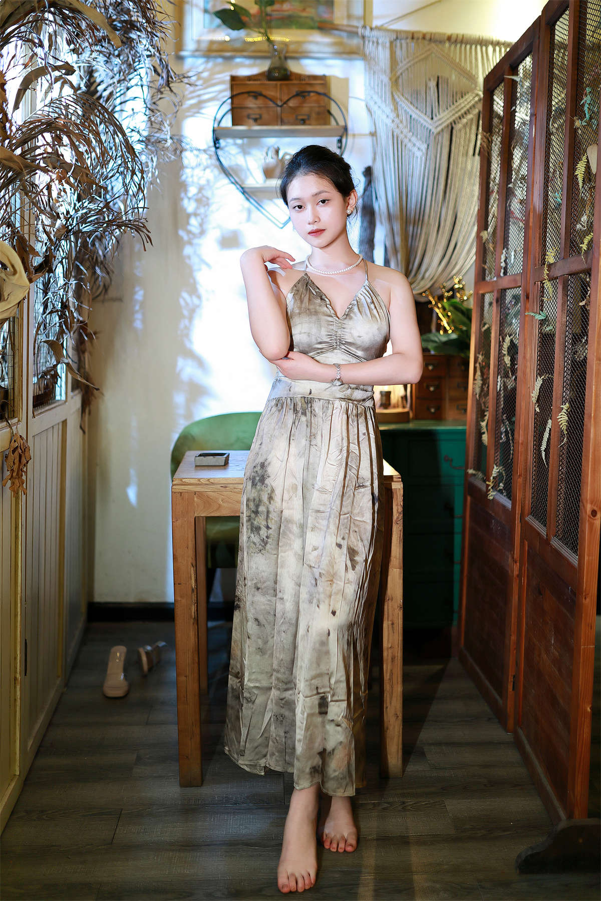 YITUYU艺图语 2023.10.12 悠闲少女 小小程同学插图1