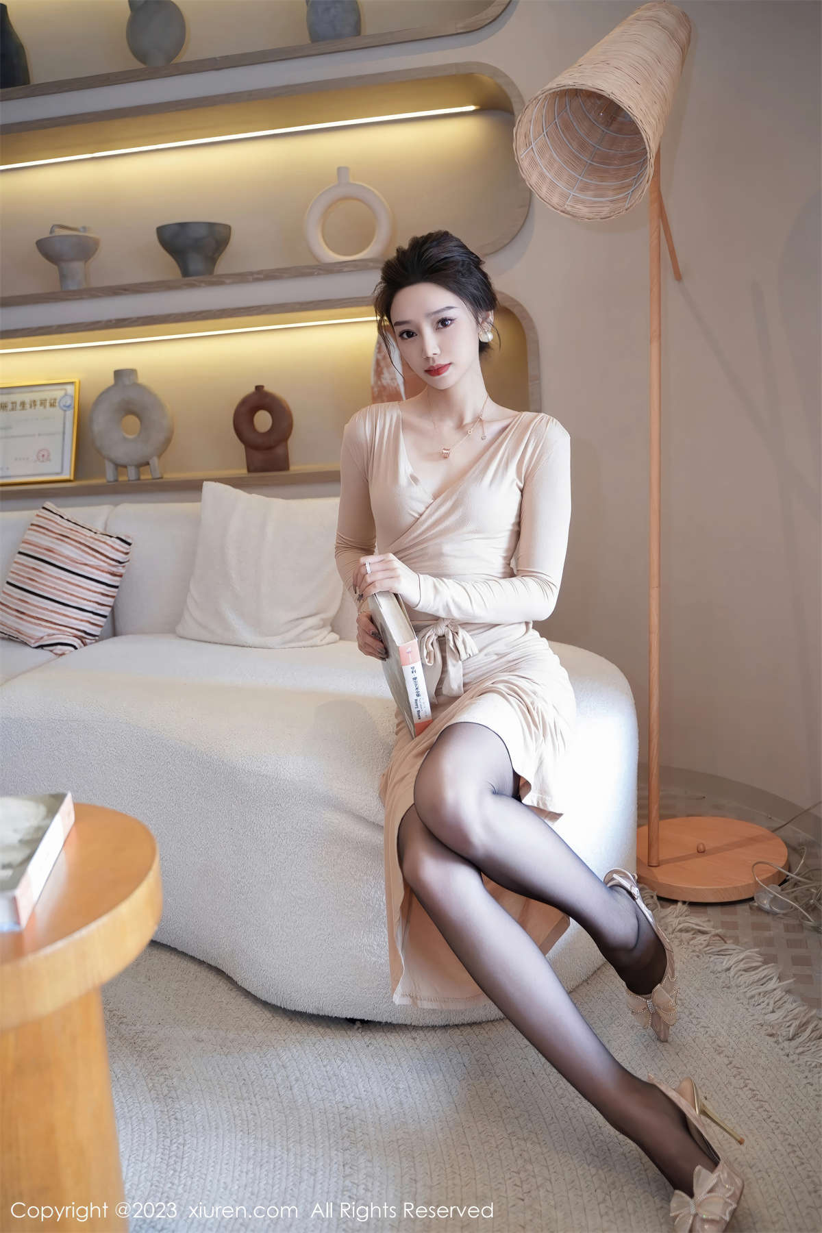 图片[2]-Xiuren秀人网 2023.12.07 No.7775 苏曼兮-日更街拍