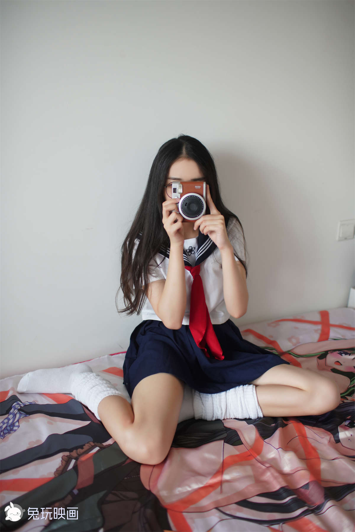 兔玩映画 B80.008 制服泡泡袜插图1