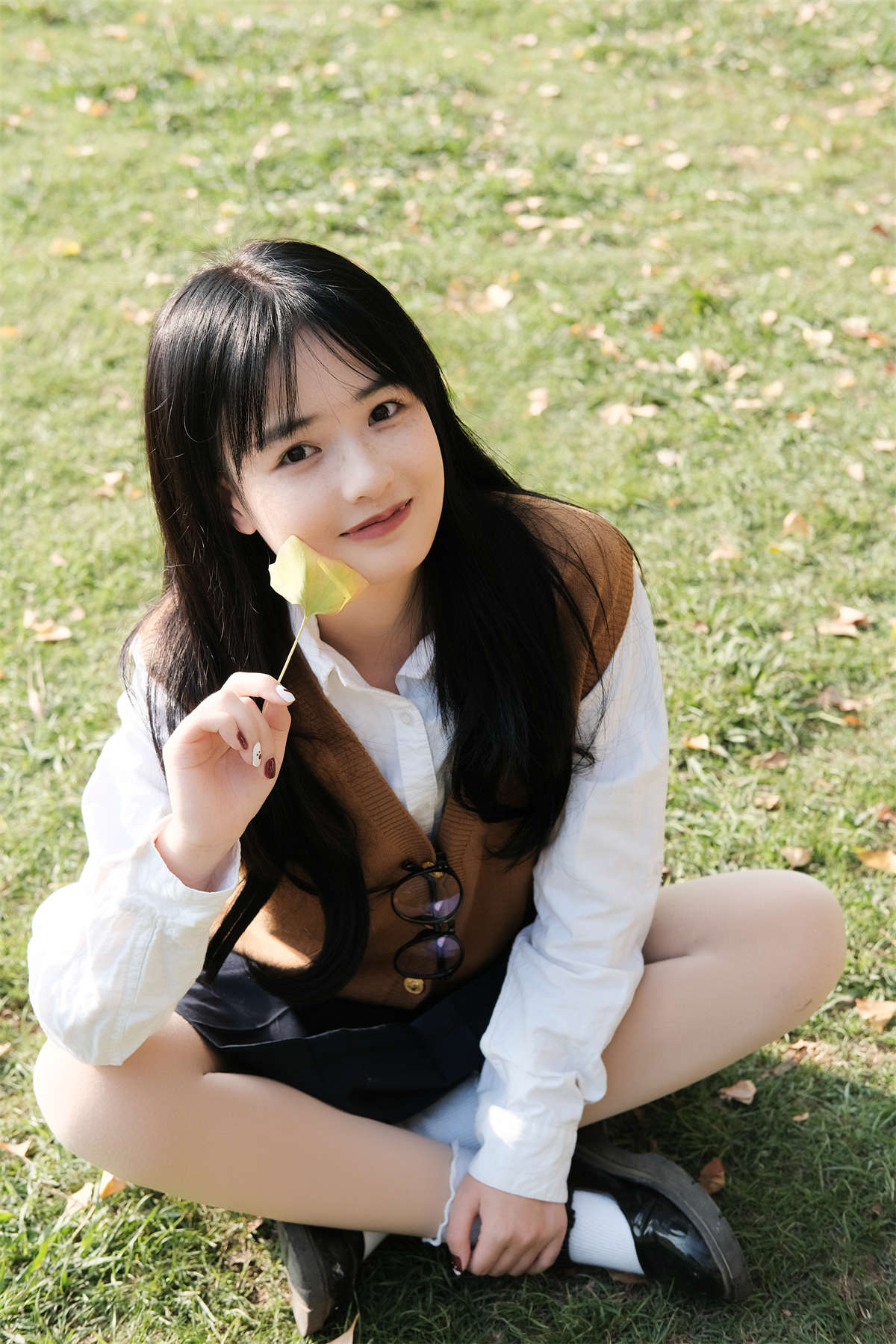 YITUYU艺图语 2023.01.12 秋游进行时 小怡妹妹cute-日更街拍