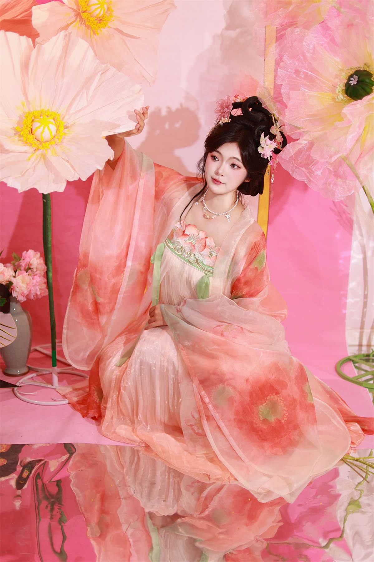YITUYU艺图语 2023.10.12 虞美人诗 KaiLin酱-日更街拍