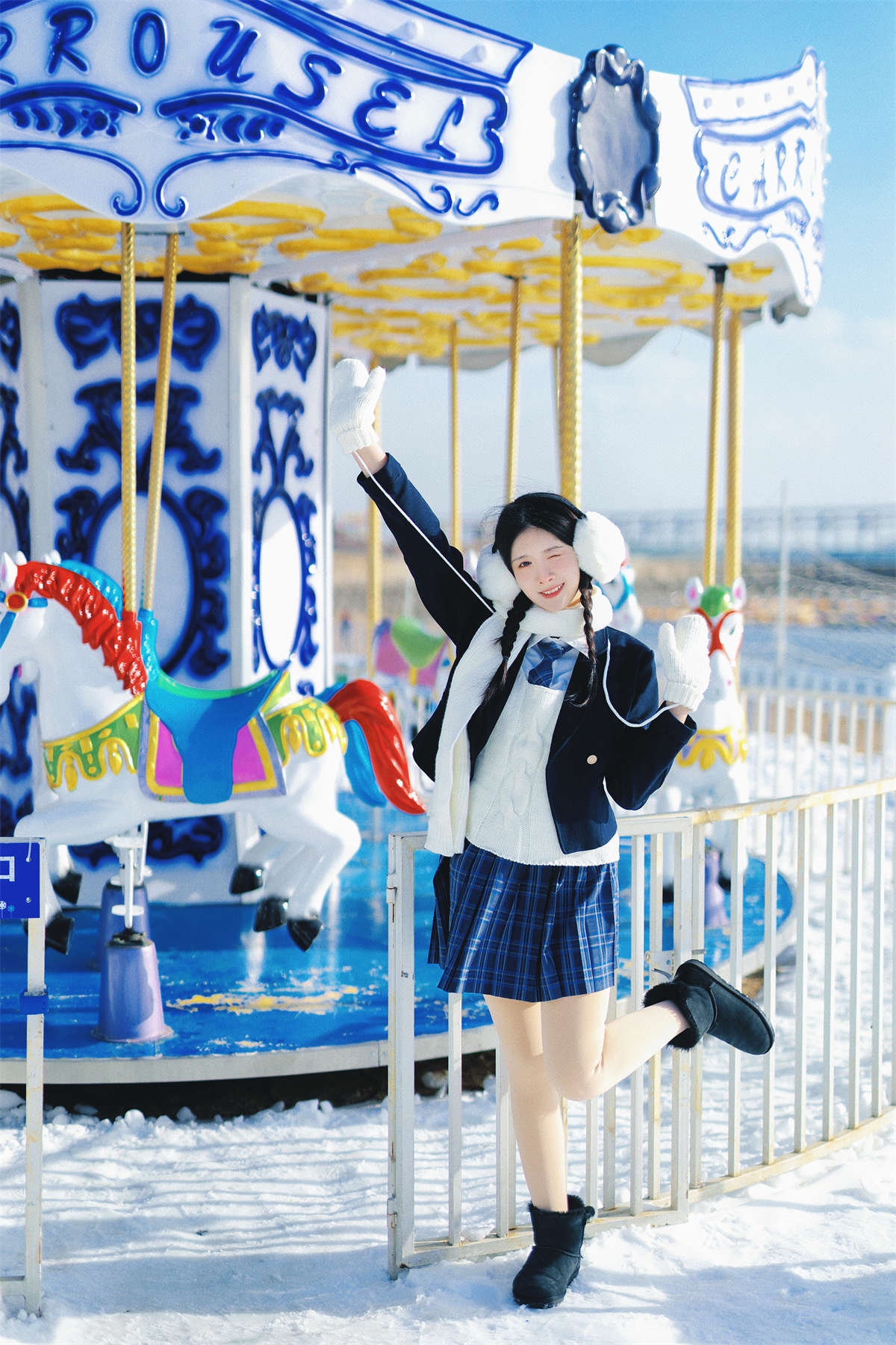 YITUYU艺图语 2023.03.18 海边游乐园 电动小猪pig插图1