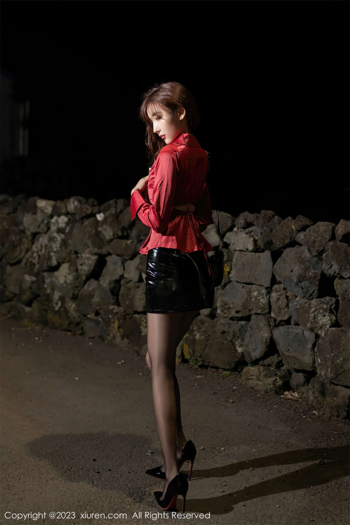 图片[2]-Xiuren秀人网 2023.12.07 No.7778 陆萱萱-日更街拍