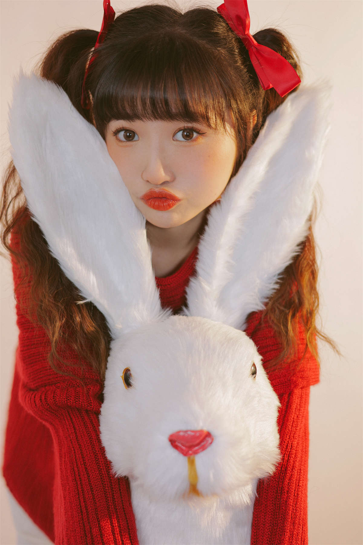 YITUYU艺图语 2023.01.20 大展宏兔 蓝胖子-插图1