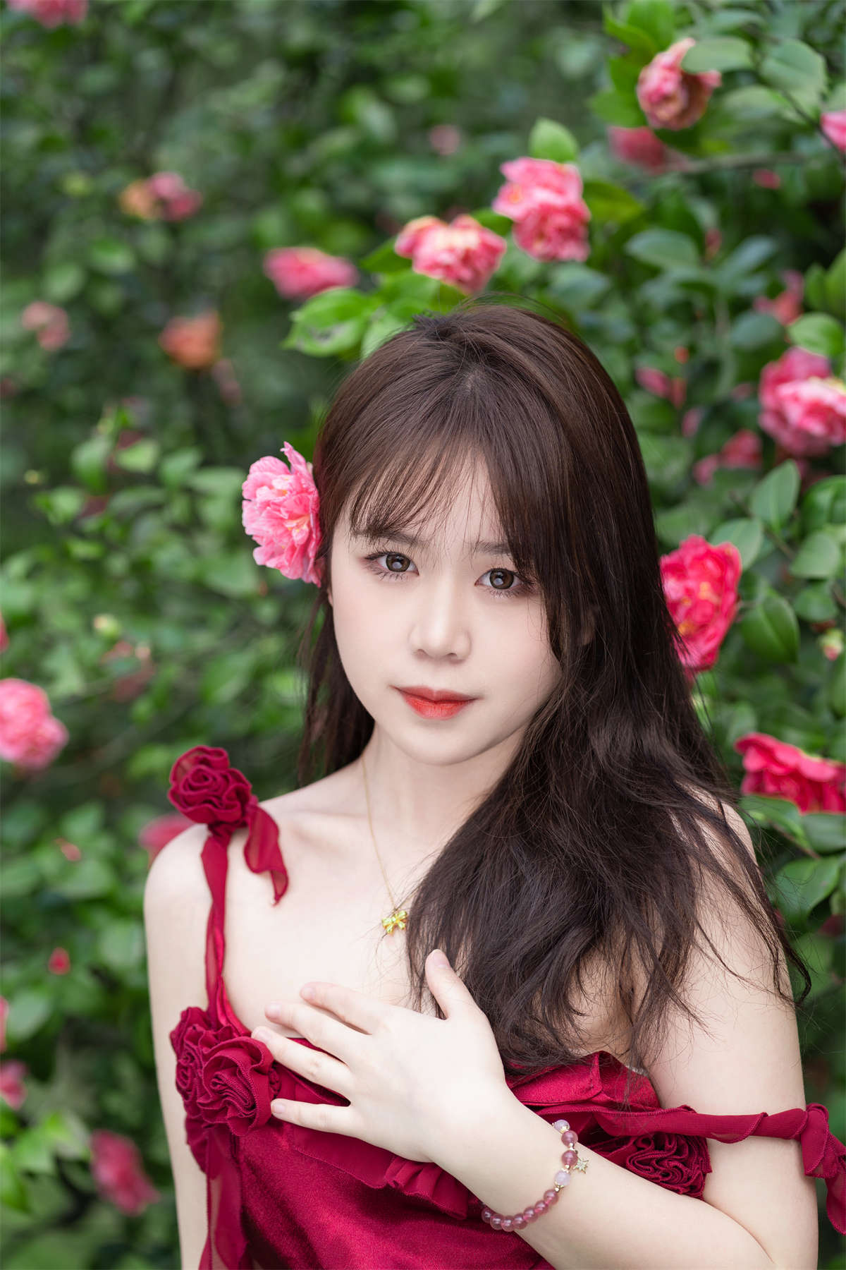 YITUYU艺图语 2023.12.24 山茶花读不懂红玫瑰 泡芙小方插图1