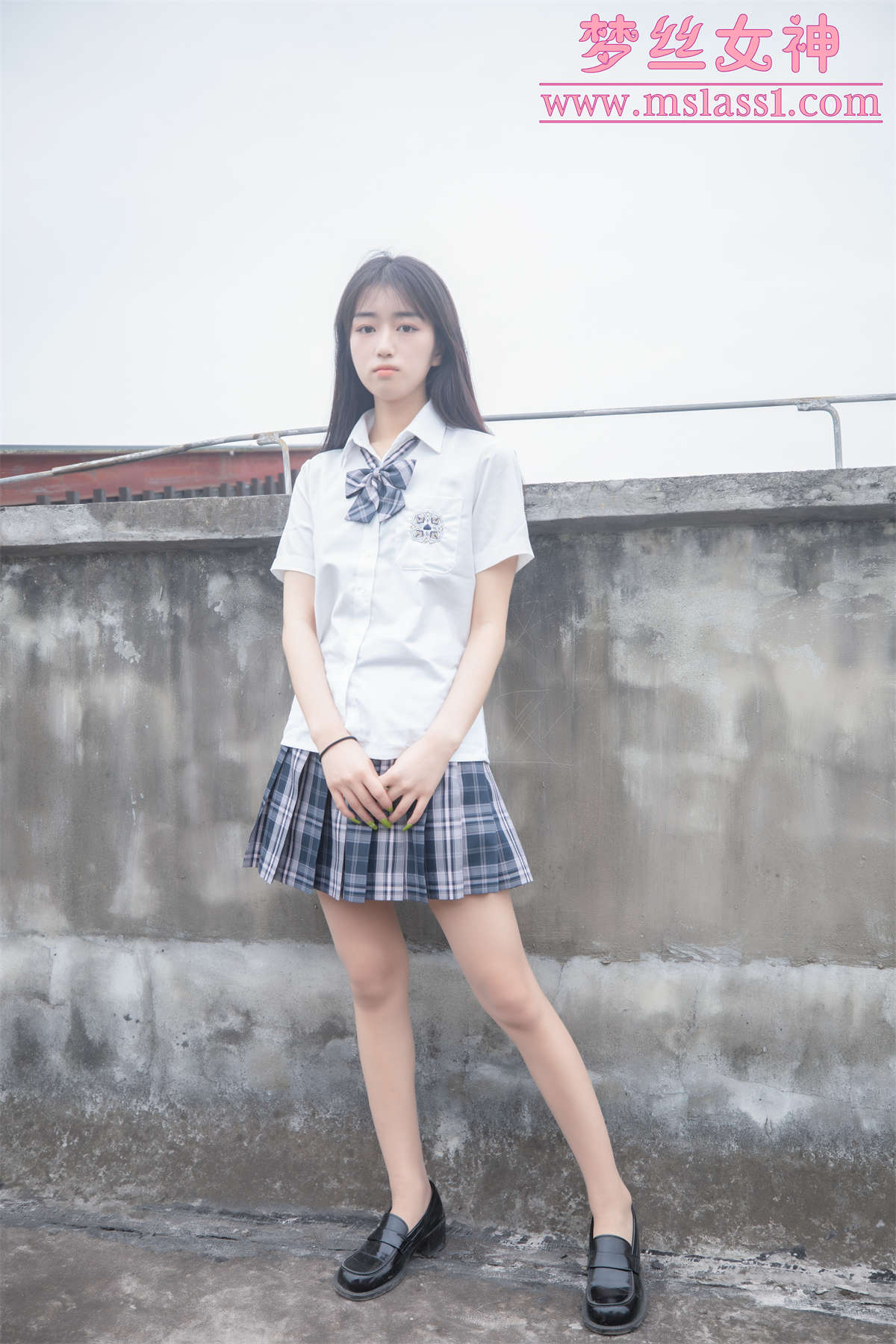 图片[2]-MSLASS梦丝女神 2021.06.21 天台JK少女 王娇娇-日更街拍