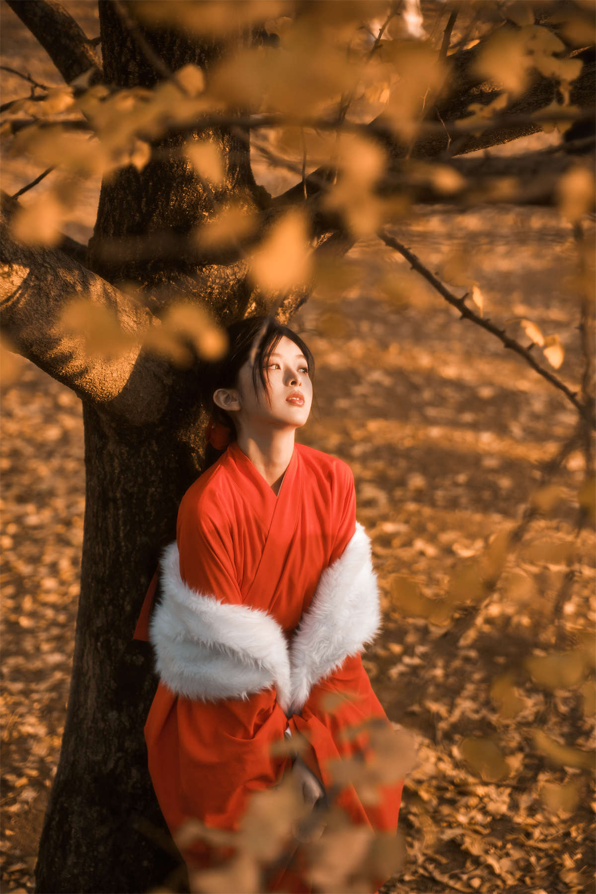 YITUYU艺图语 2023.12.24 银杏古装 张张包-日更街拍