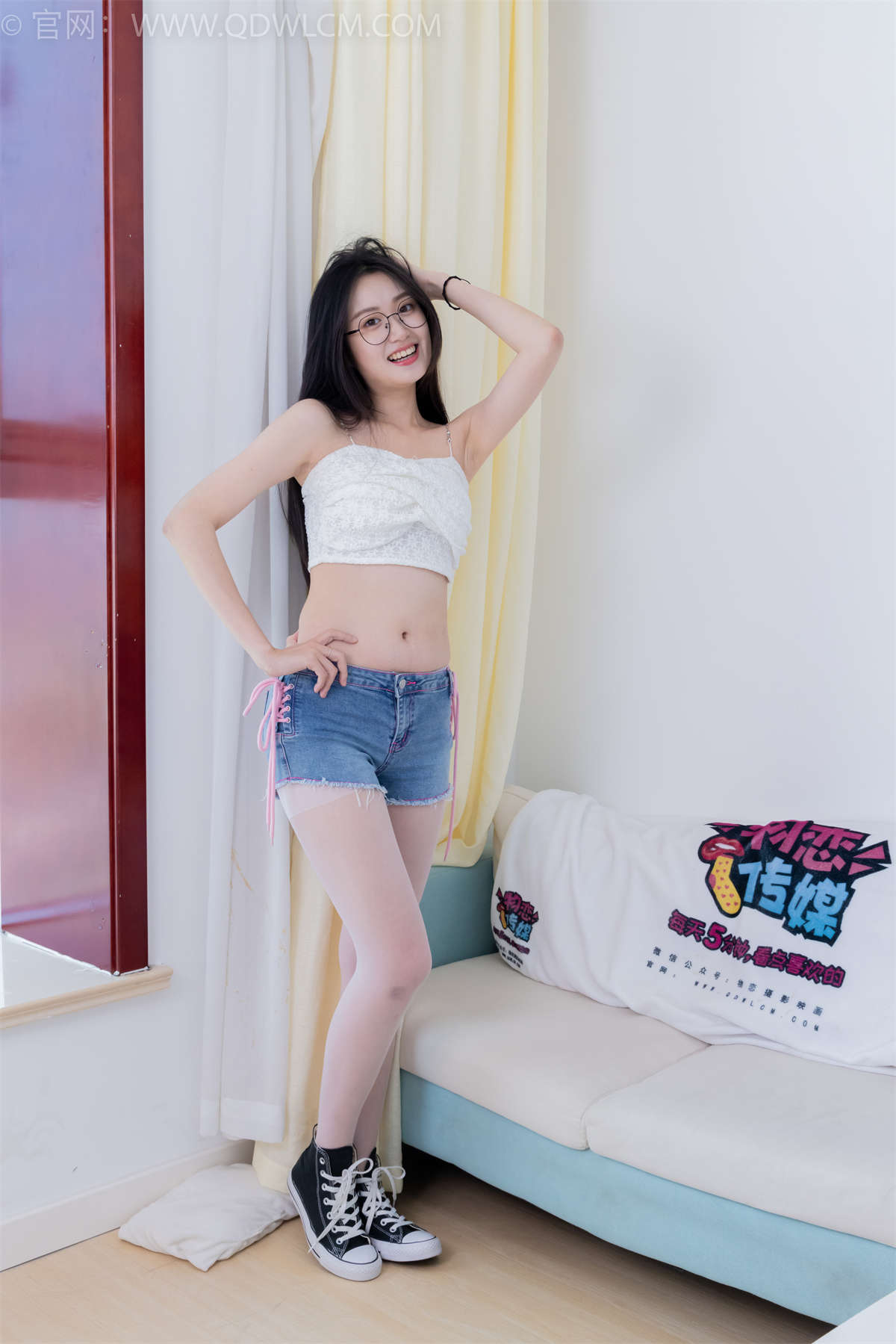 图片[2]-物恋传媒 NO.2038 小敏-满山秋叶-日更街拍