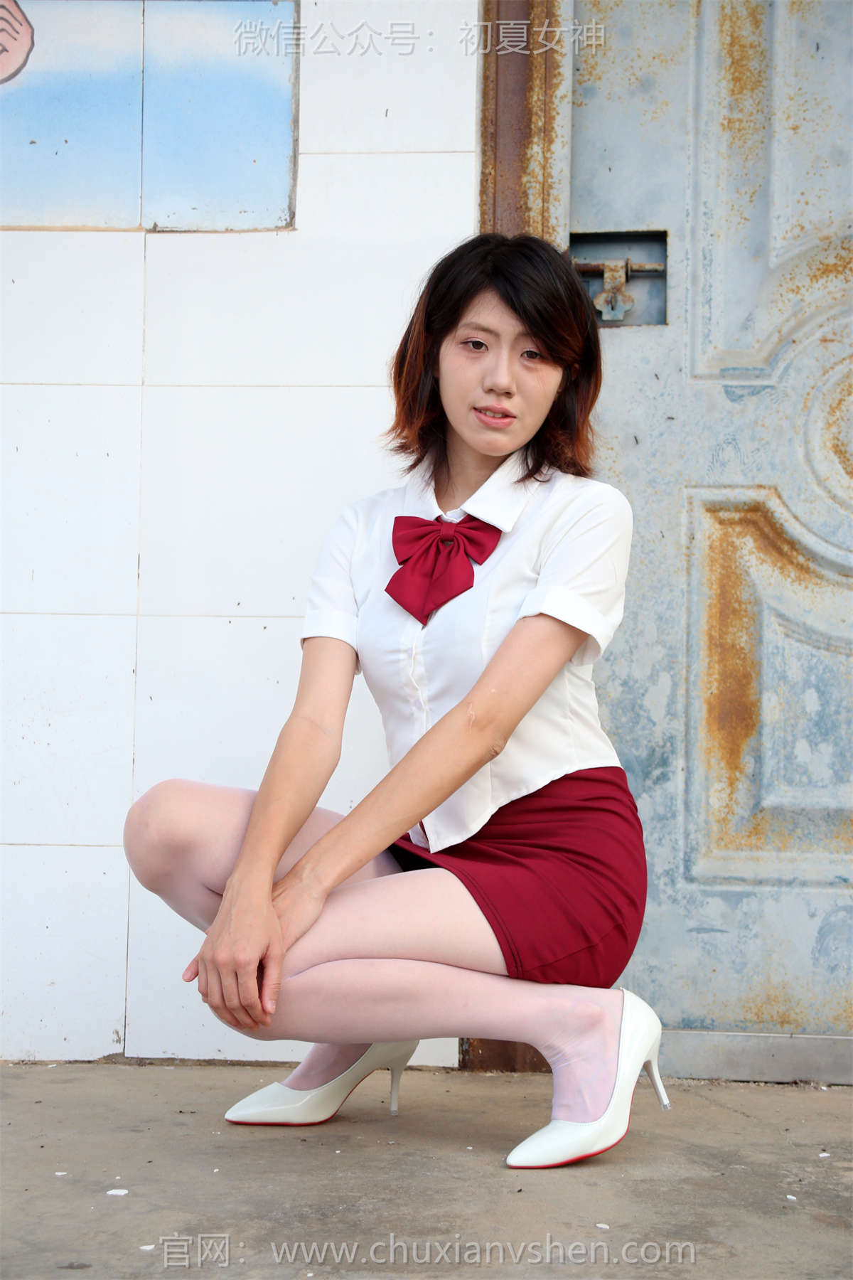 初夏女神 NO.280 KiKi 国庆快乐-日更街拍
