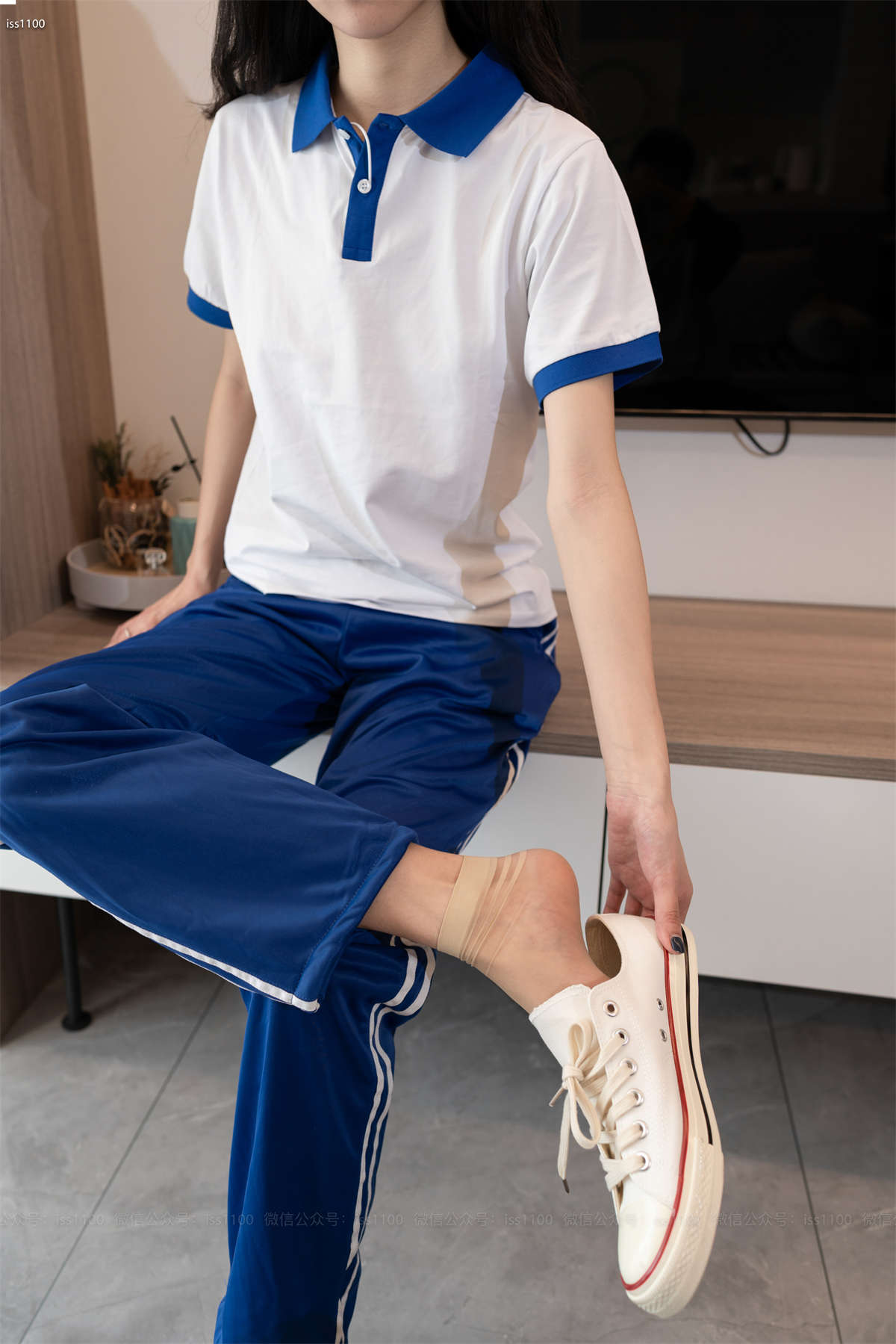 图片[2]-ISS尤好物 No.002 佳佳 校服-日更街拍