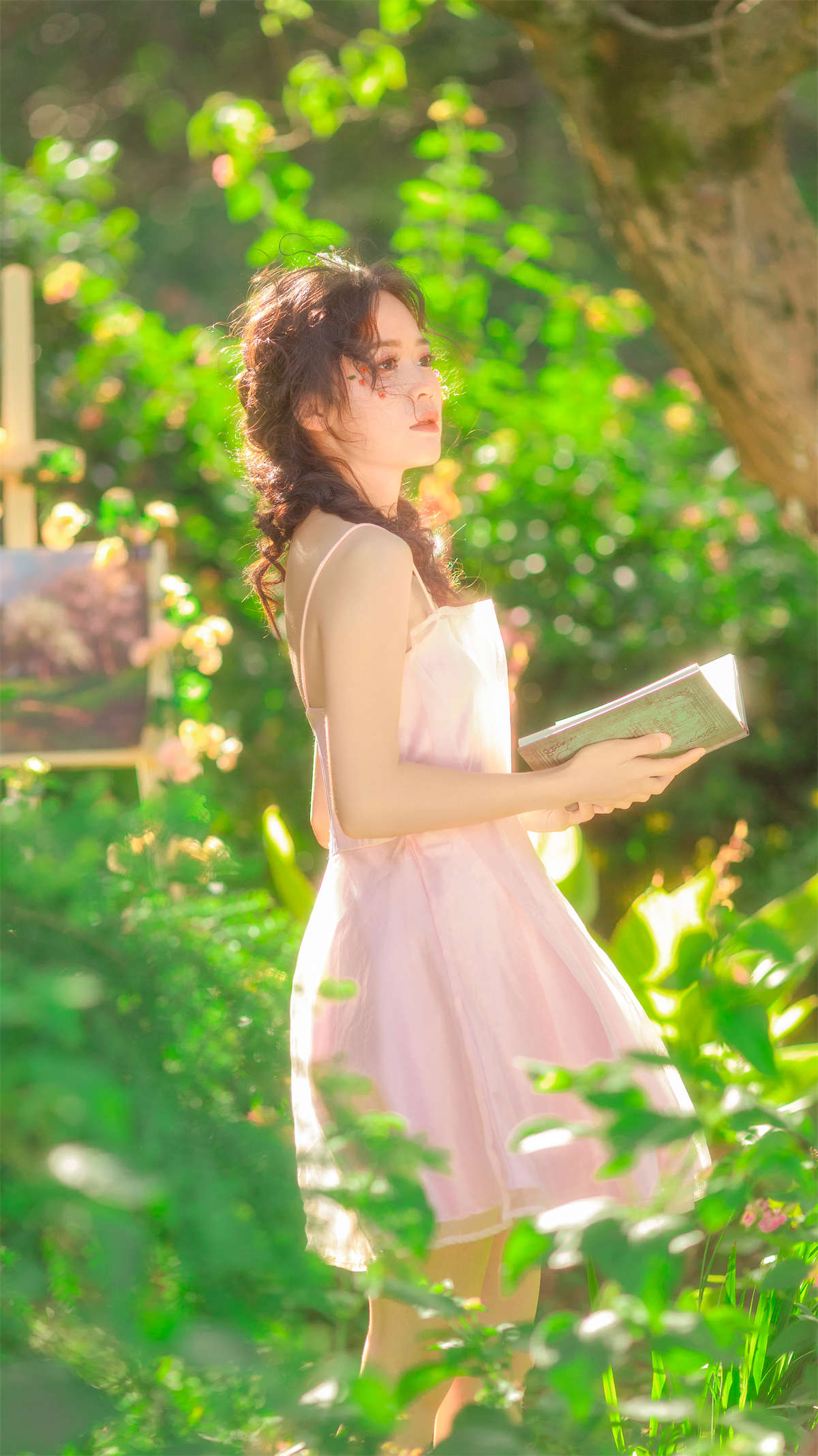 YITUYU艺图语 2023.10.14 鲜花是阳光赠与世界的吻 一插图1