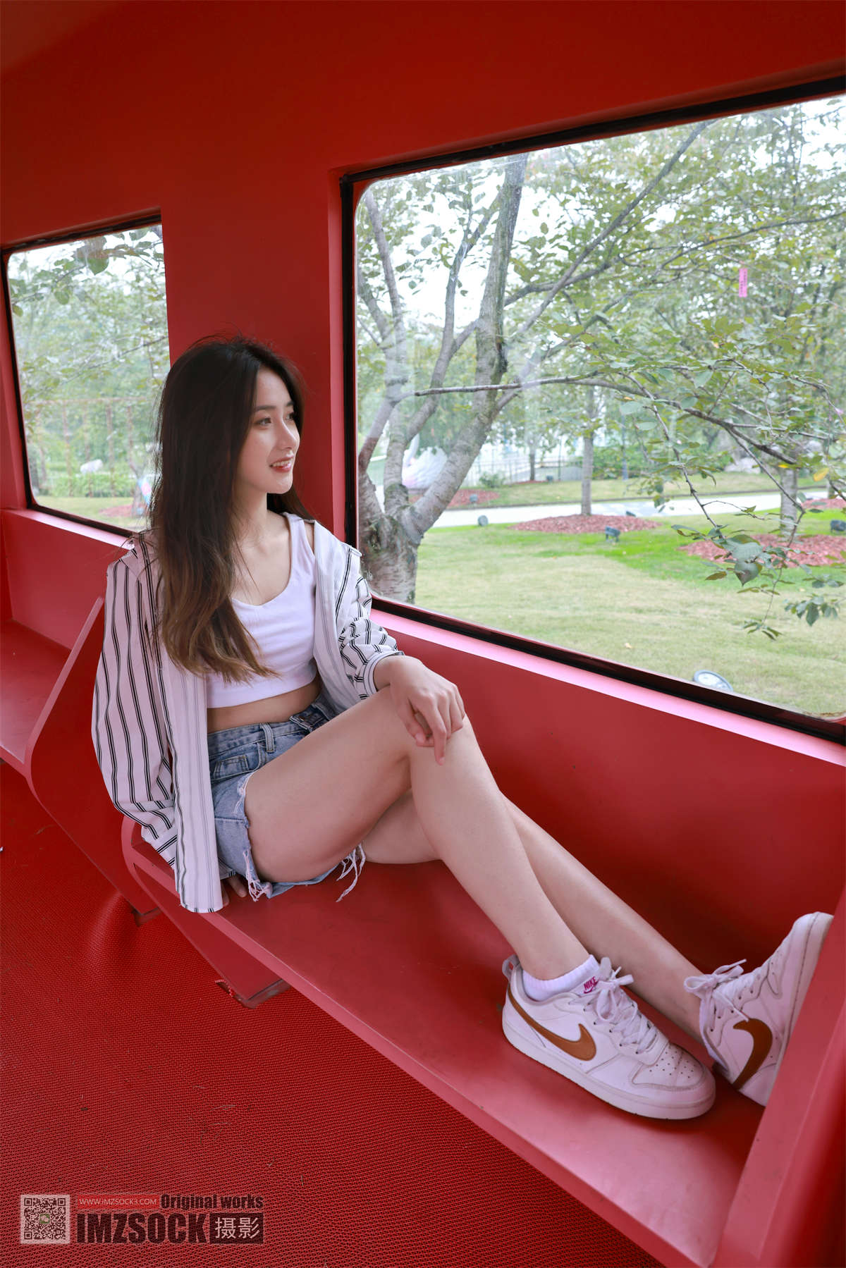 MZSOCK-2023 No.031 迪佳-日更街拍