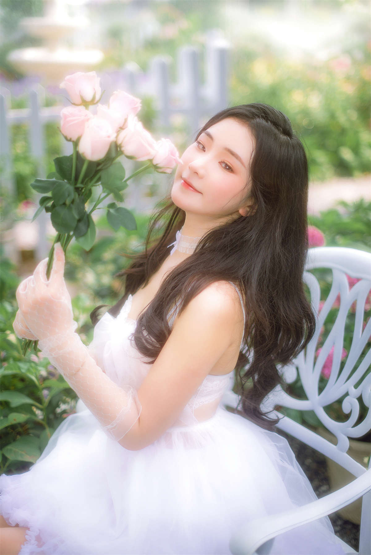 YITUYU艺图语 2023.11.29 我将玫瑰捧在手里 Sherry插图1
