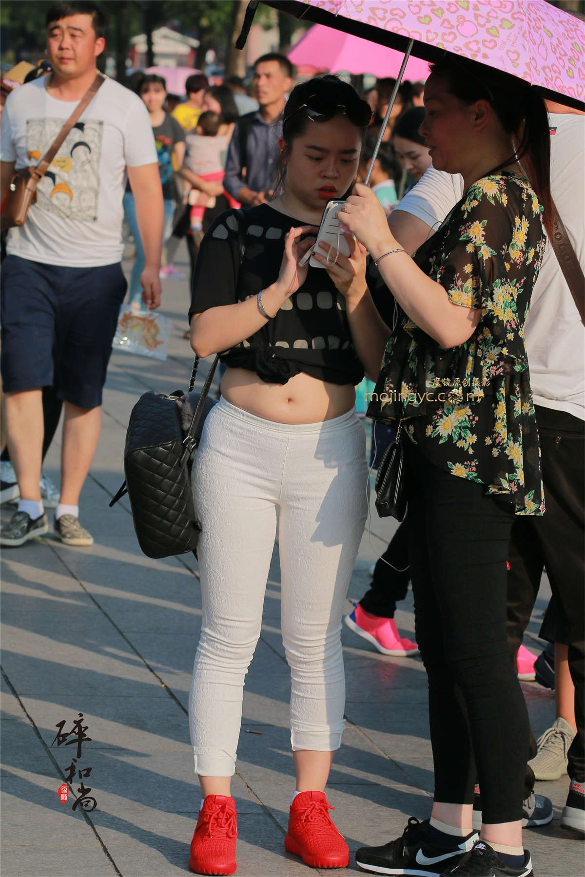 图片[2]-鼓起你的小肚皮（27P）-日更街拍