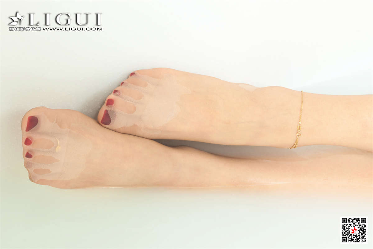 Ligui丽柜 2021.08.11 香乳浸蝉丝 小涵-日更街拍