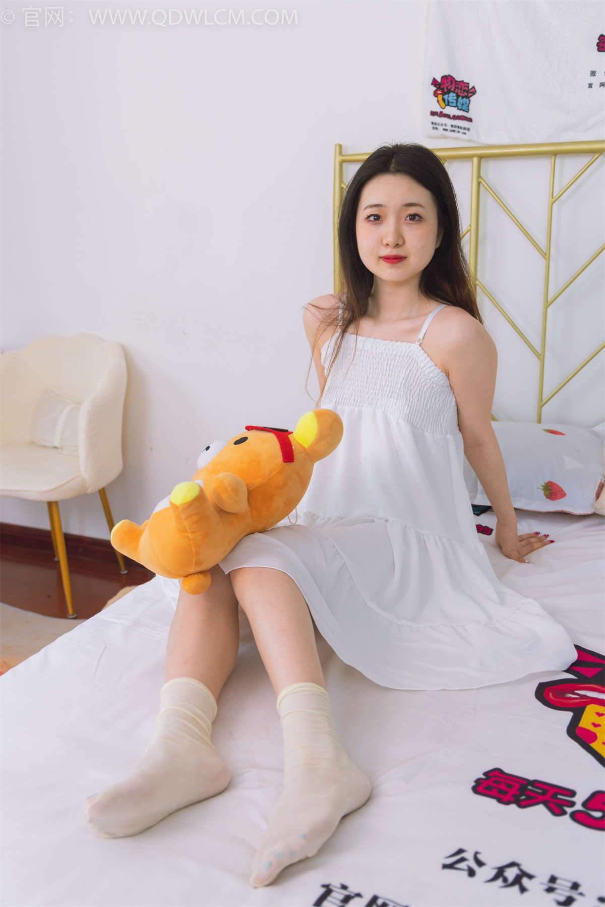 图片[2]-物恋传媒 NO.1492 文文-白日云朵-日更街拍