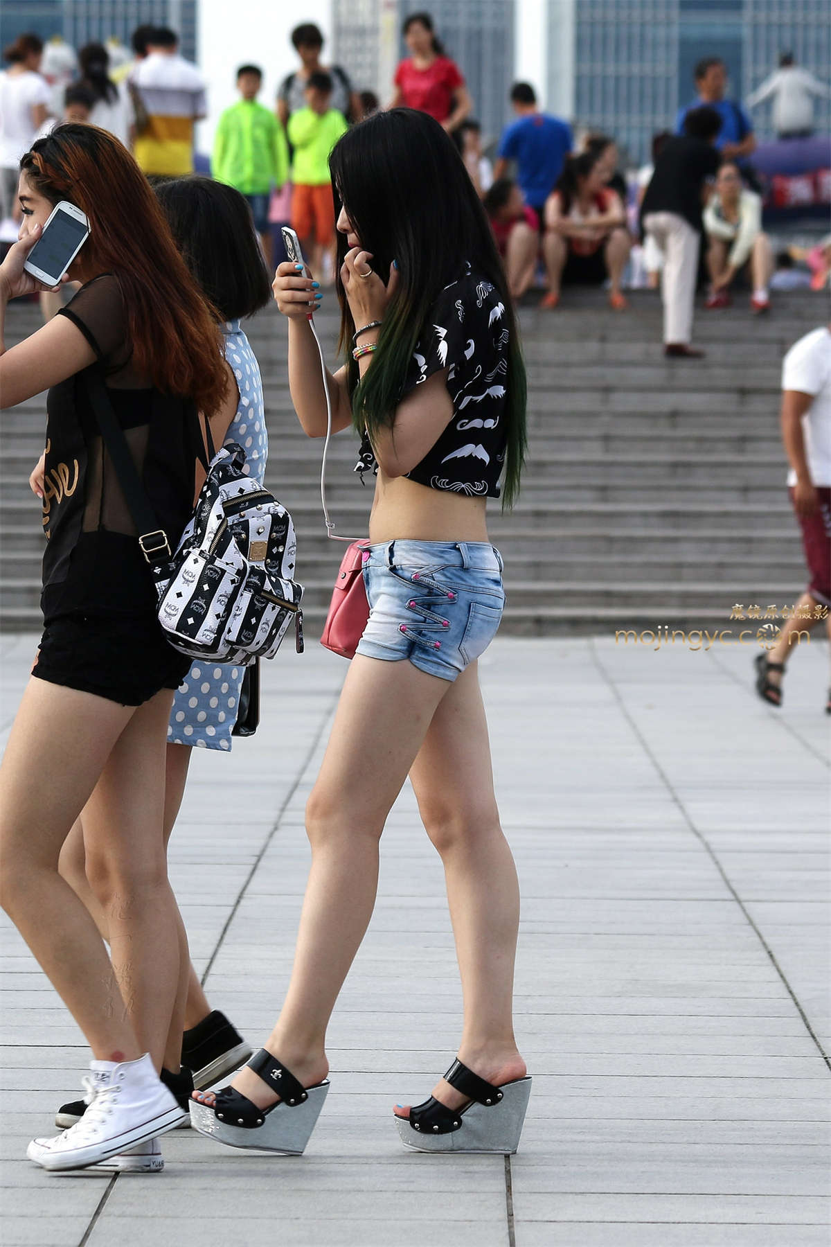 第20篇★时尚妹子★-28P-日更街拍