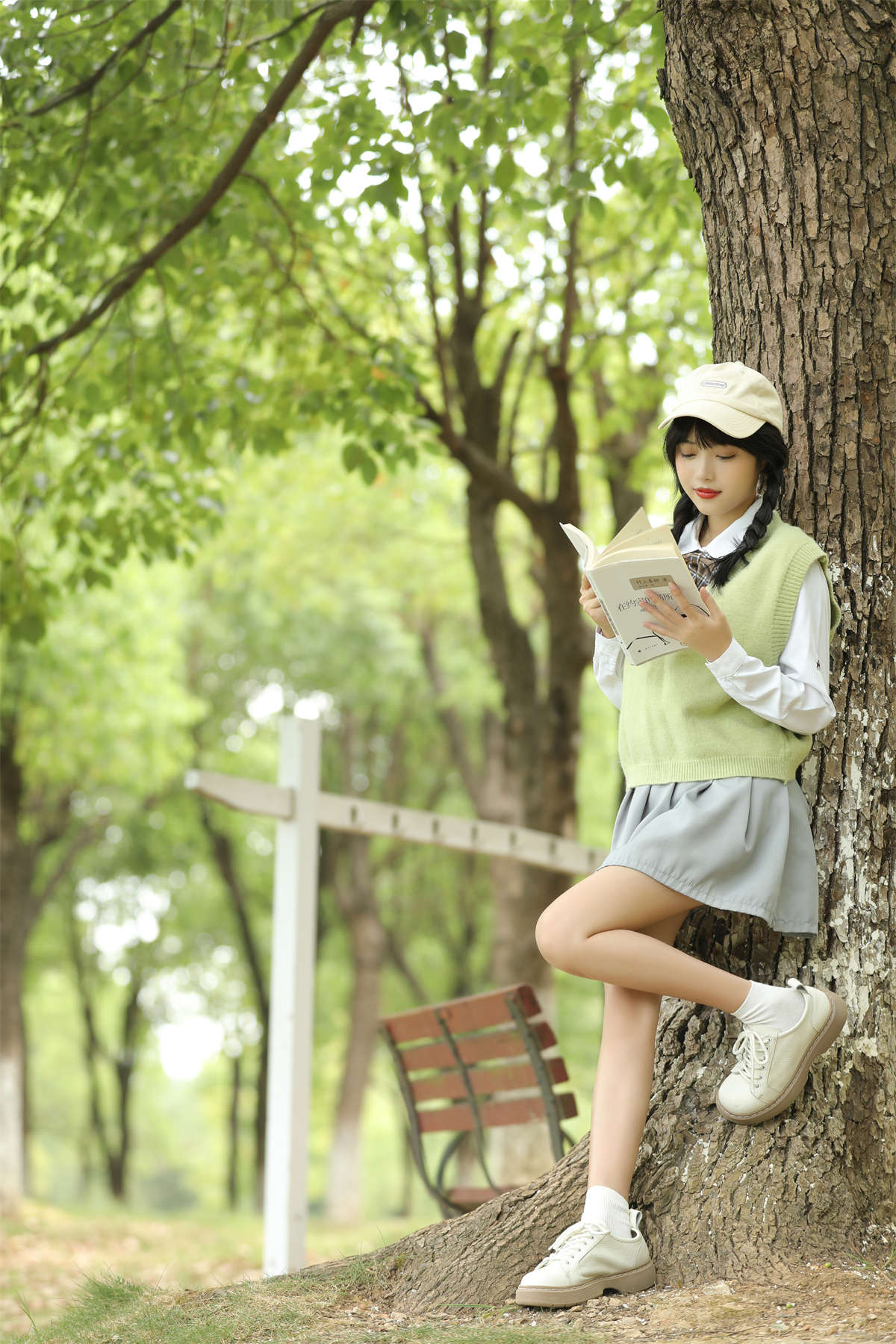 YITUYU艺图语 2022.10.07 萤火之森 小薇人儿插图1