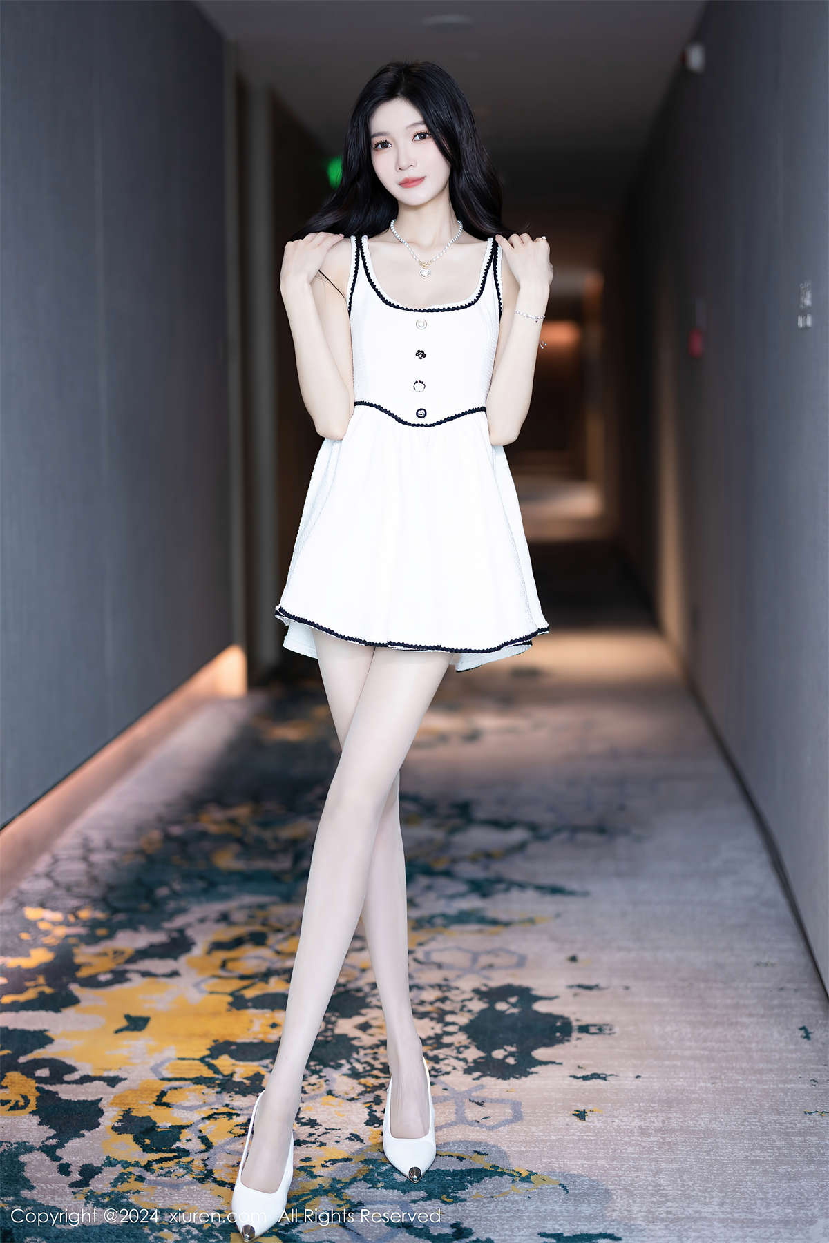 图片[2]-Xiuren秀人网 2024.07.15 NO.8861 程程程--日更街拍