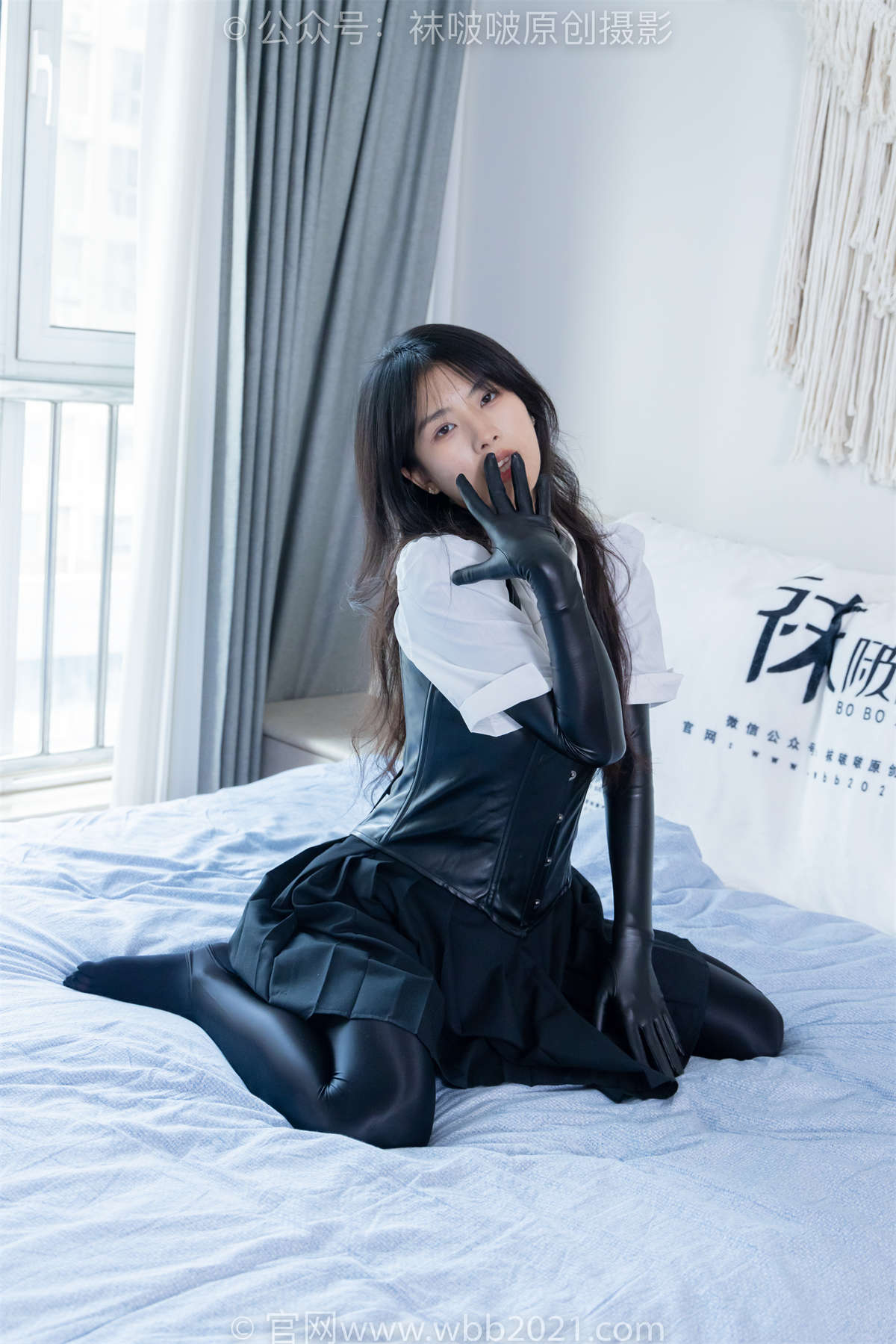 图片[2]-袜啵啵 No.475 奶油-高跟长靴、厚黑丝五指袜、踩脚裤裤里丝、靴子部分戴口罩 花絮版-日更街拍