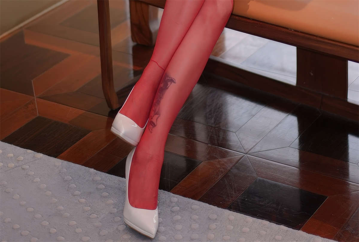 图片[2]-Xiuren秀人网 2025.02.08 NO.9856 王雨纯-日更街拍