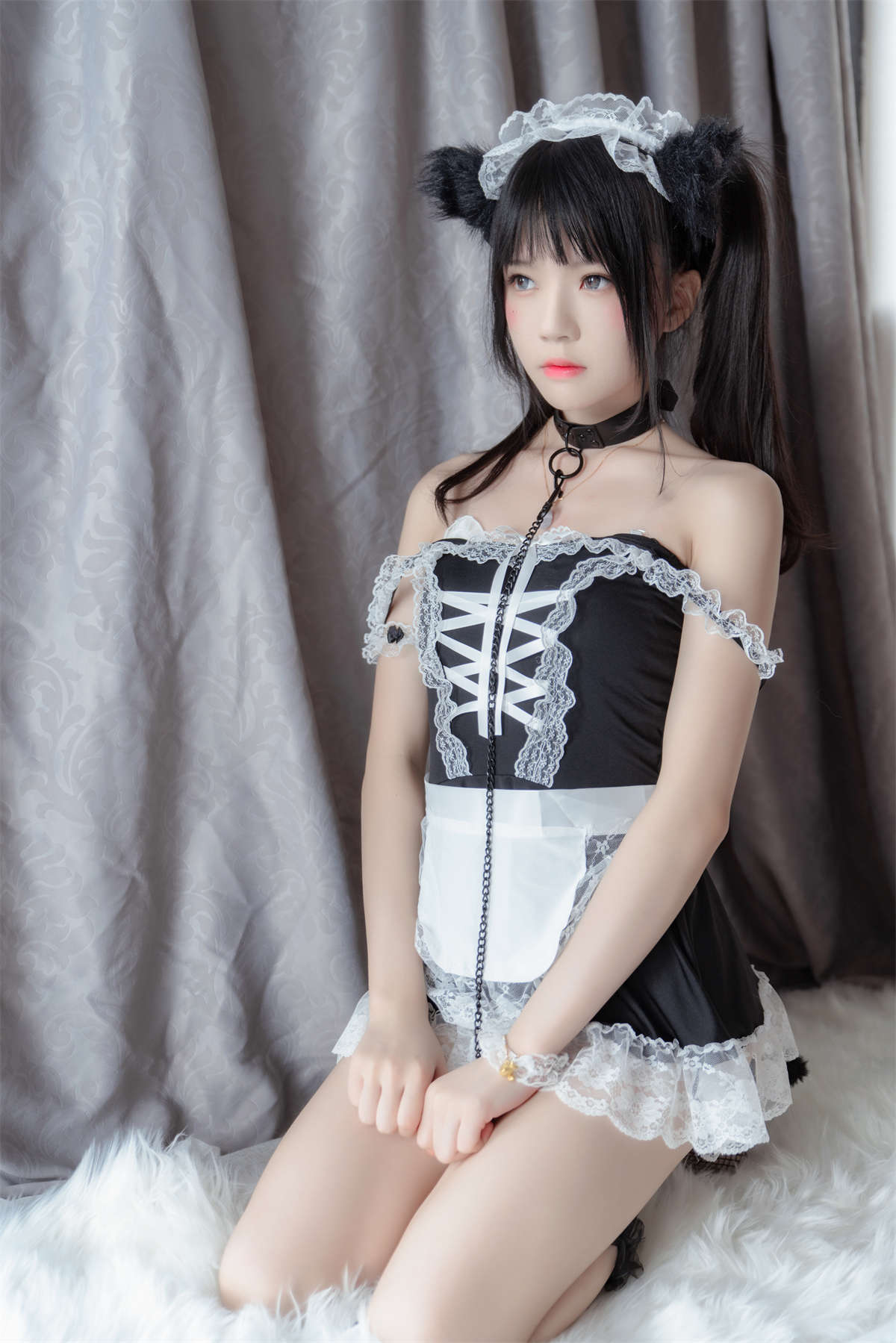 YITUYU艺图语 2022.04.24 阳光女仆 桜桃喵-日更街拍
