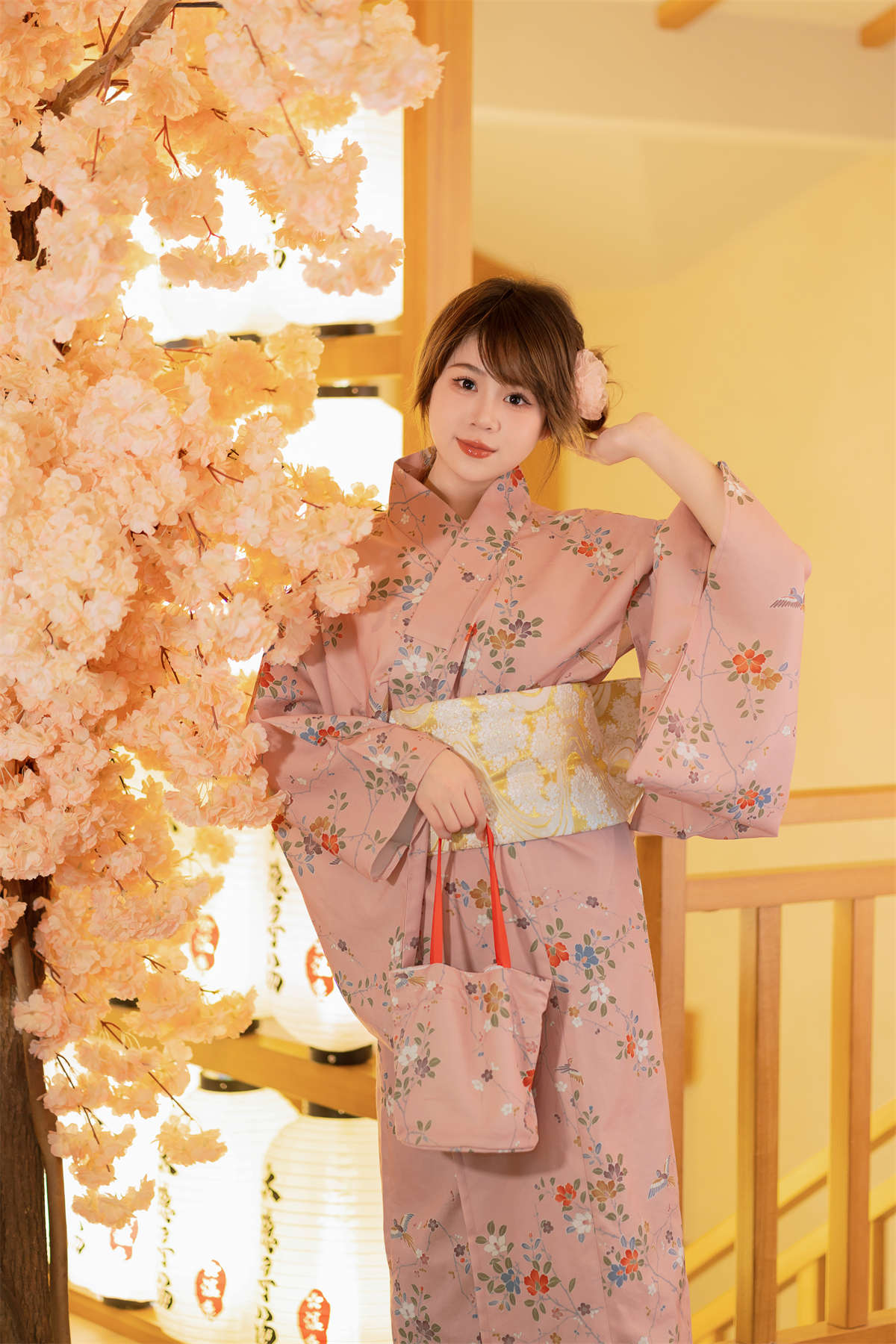 YITUYU艺图语 2024.02.27 樱花少女 泡芙小方-日更街拍