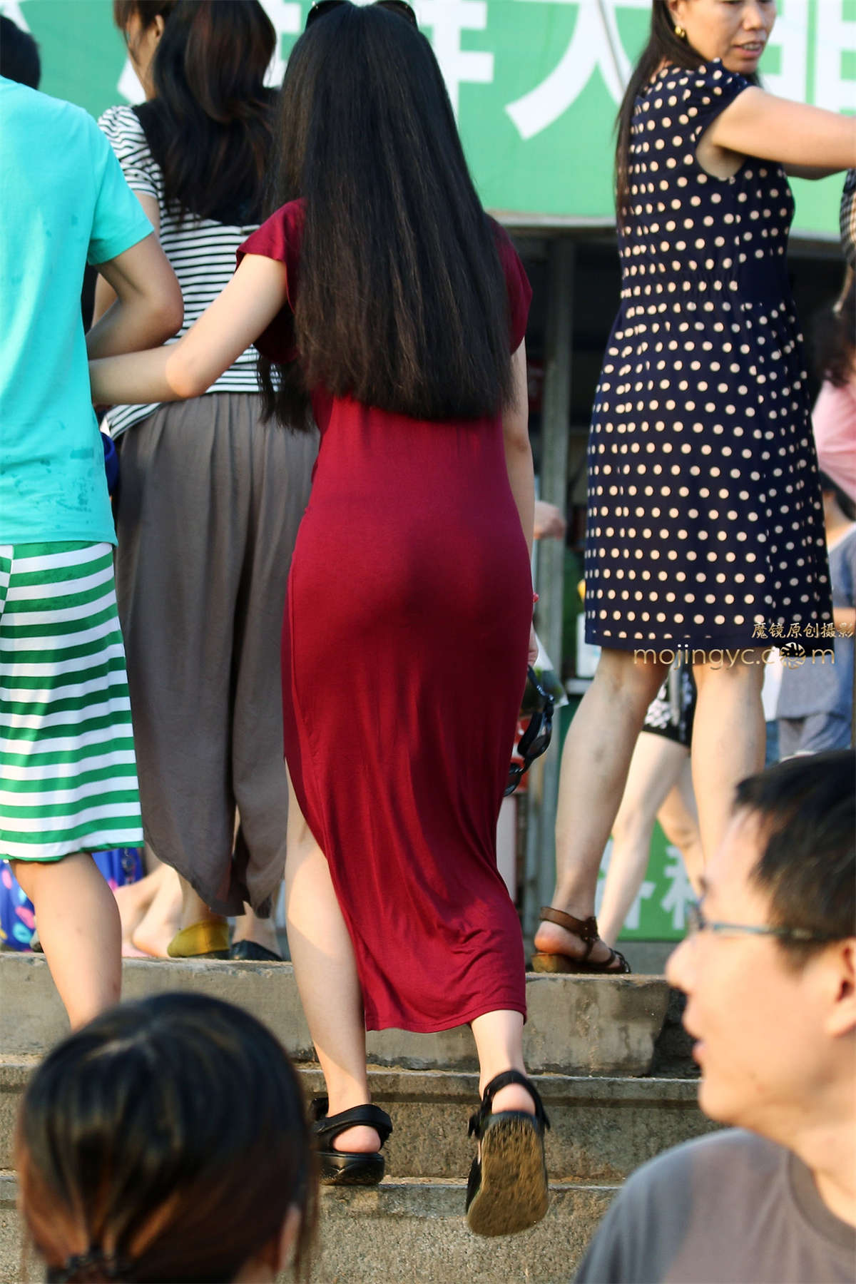 图片[2]-第70篇★红长裙，薄而透★-26P-日更街拍