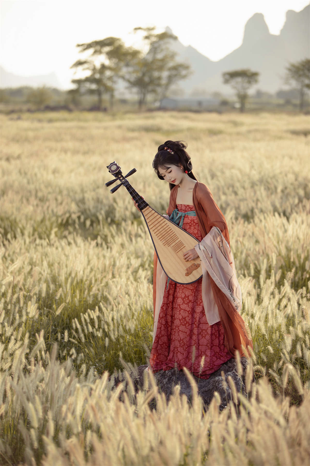 YITUYU艺图语 2023.11.08 野望 酸辣湯兒插图1