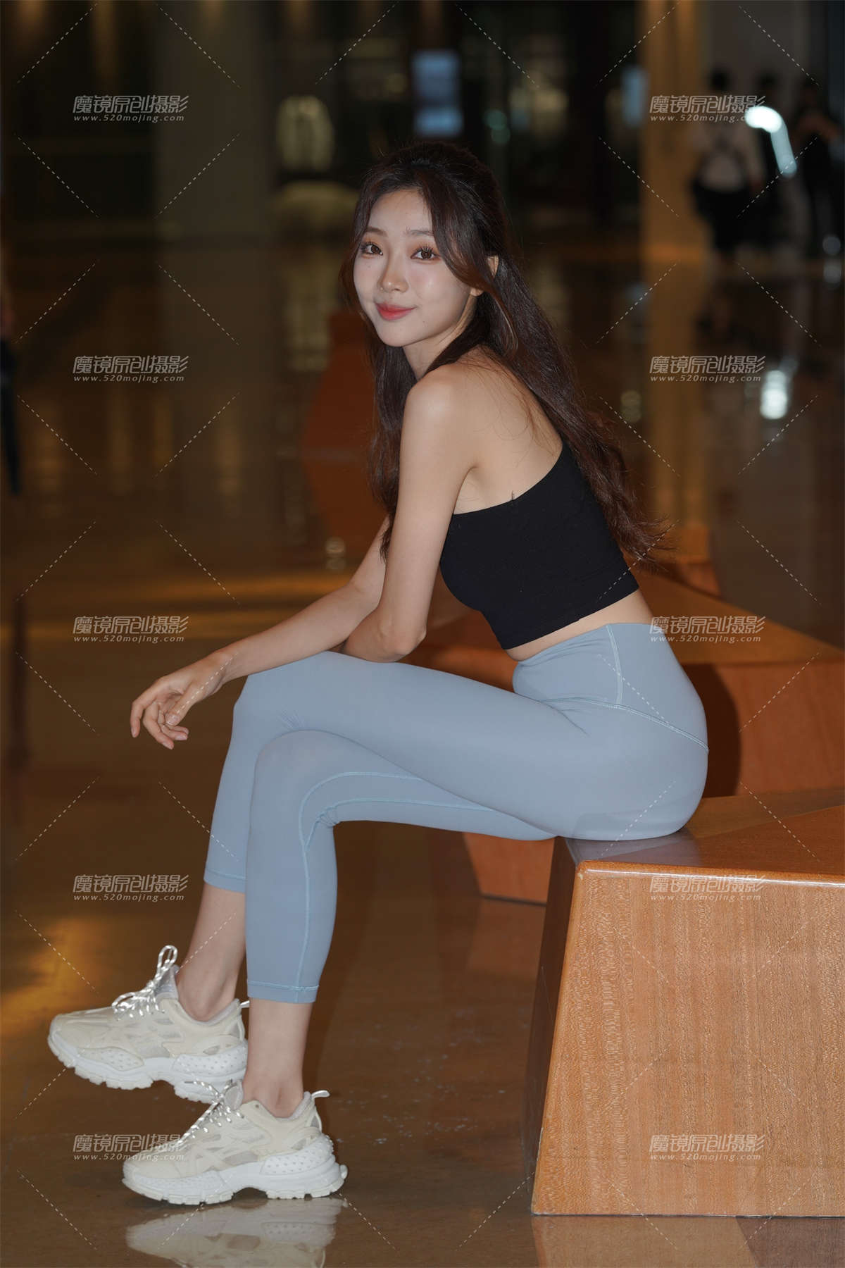 图片[2]-甜美可人运动女孩-日更街拍