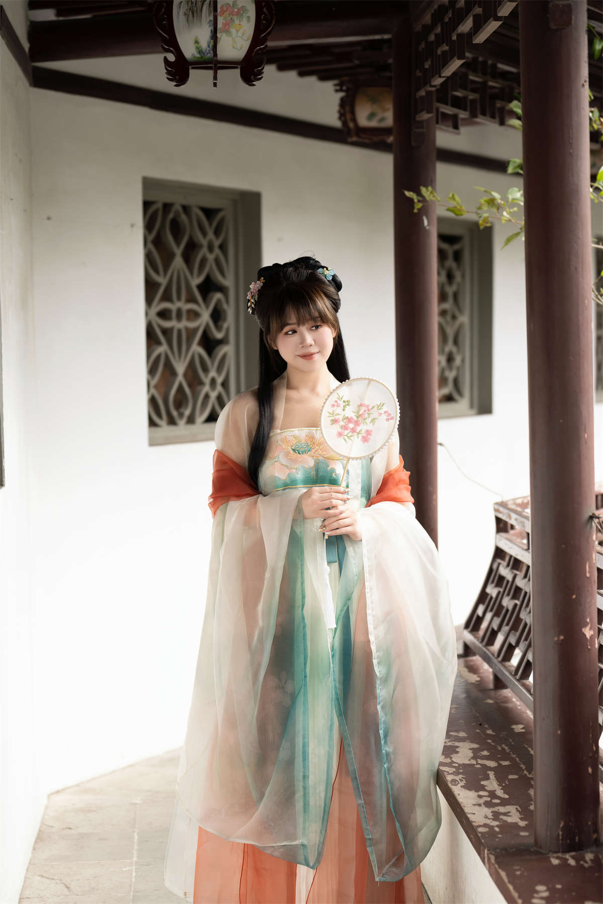 YITUYU艺图语 2023.12.28 江南女孩独有的温婉 泡芙小方插图1