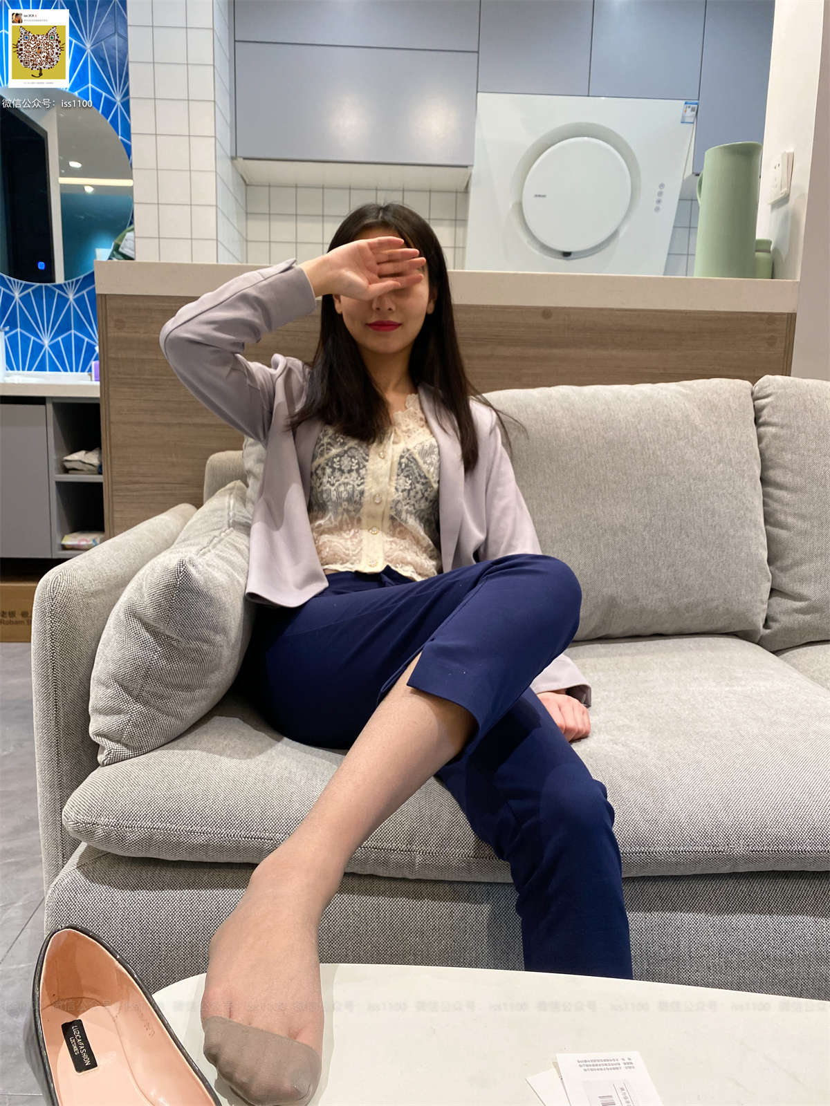 ISS尤好物 No.005 佳铭 裤里丝-日更街拍